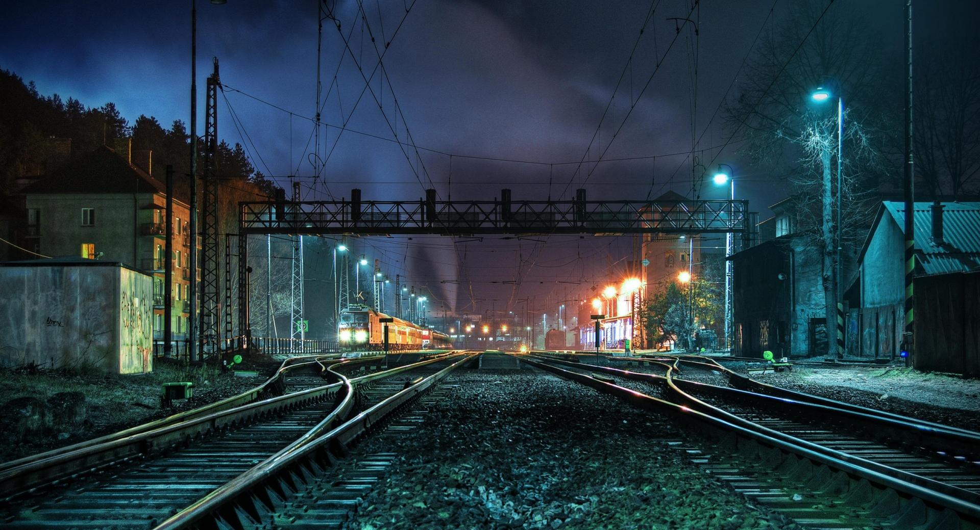 Train Station At Night at 1334 x 750 iPhone 7 size wallpapers HD quality