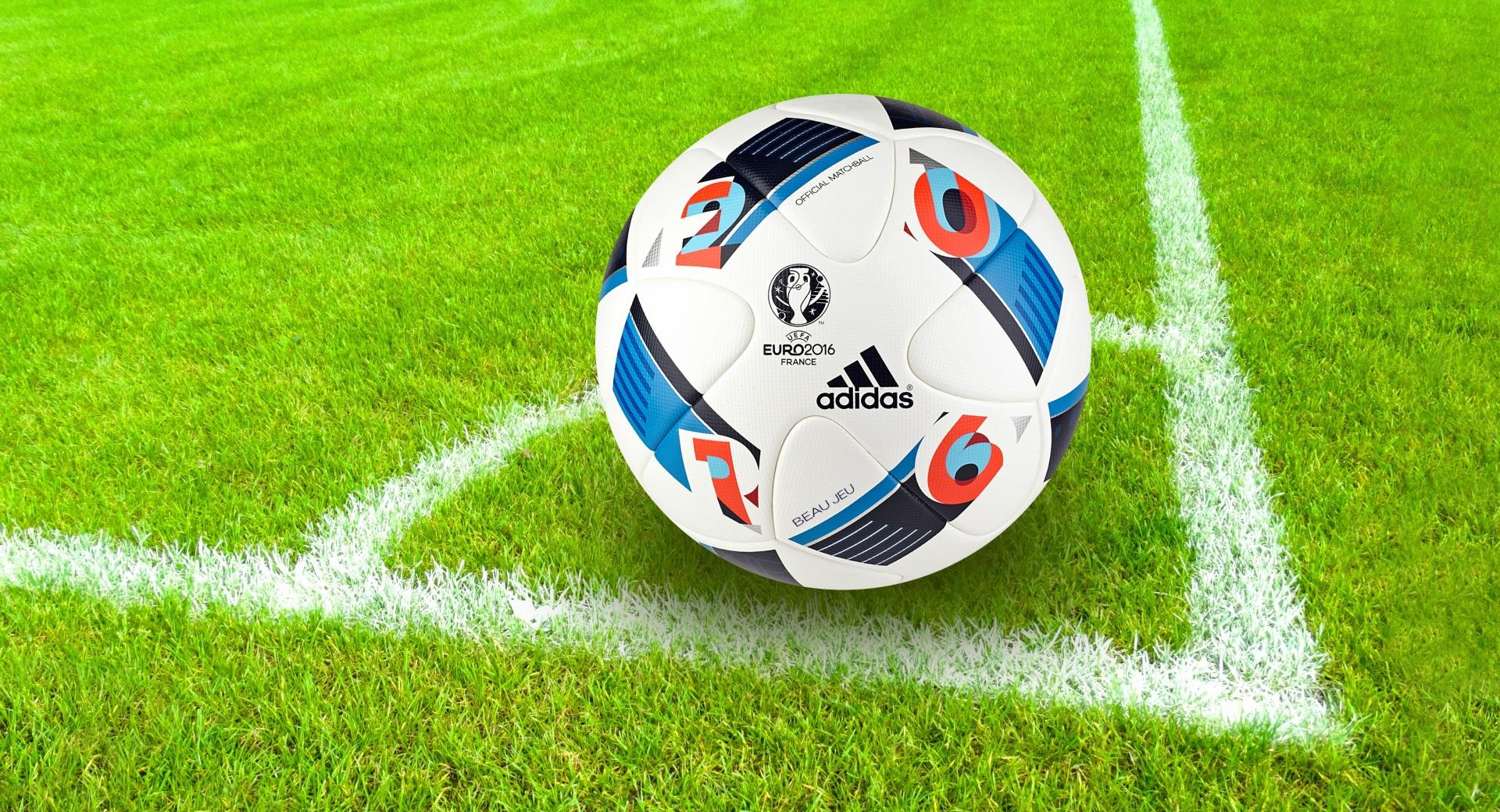 UEFA EURO 2016 Ball at 1334 x 750 iPhone 7 size wallpapers HD quality