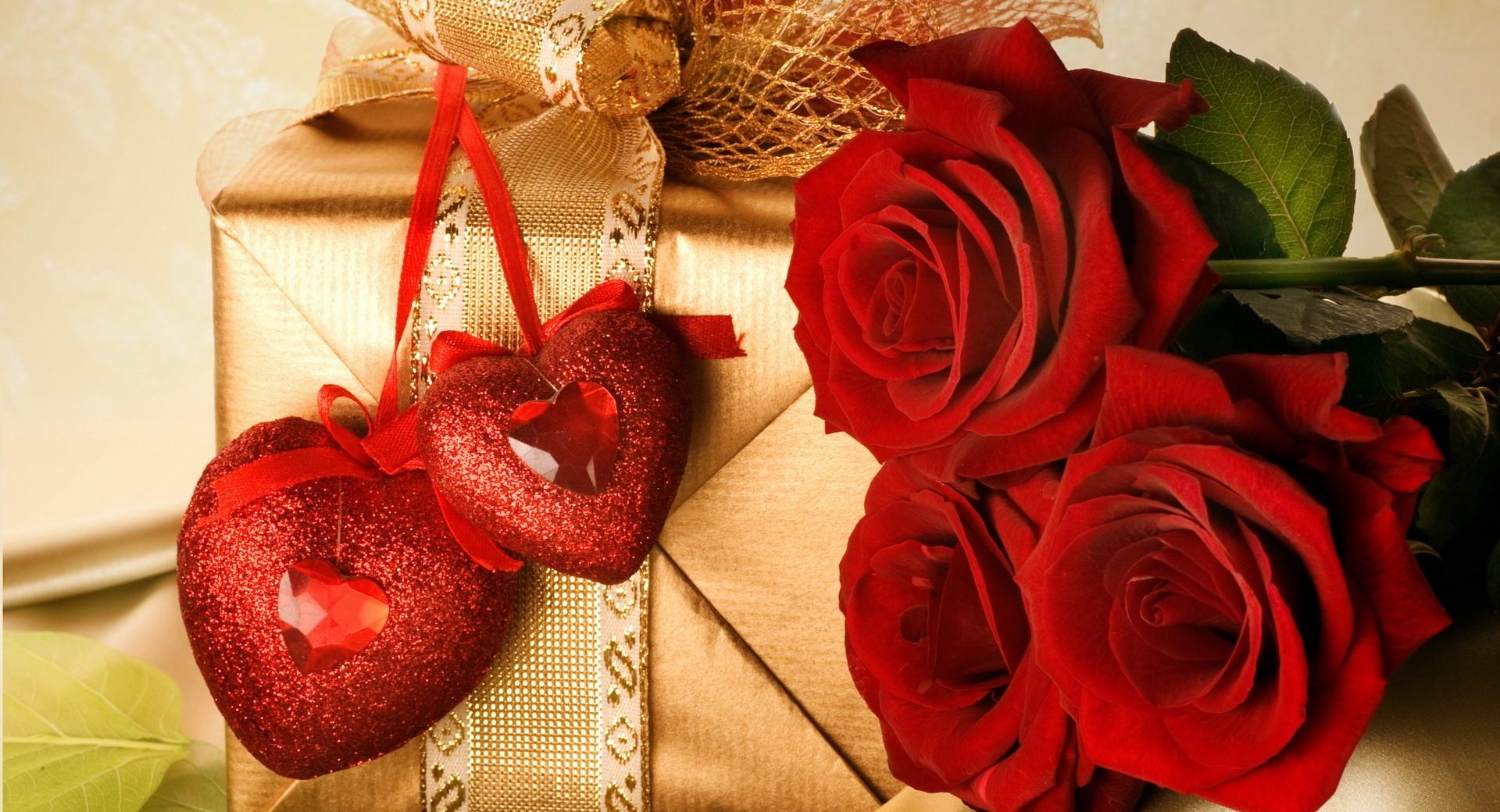 Valentines Day Gift 2013 at 640 x 960 iPhone 4 size wallpapers HD quality