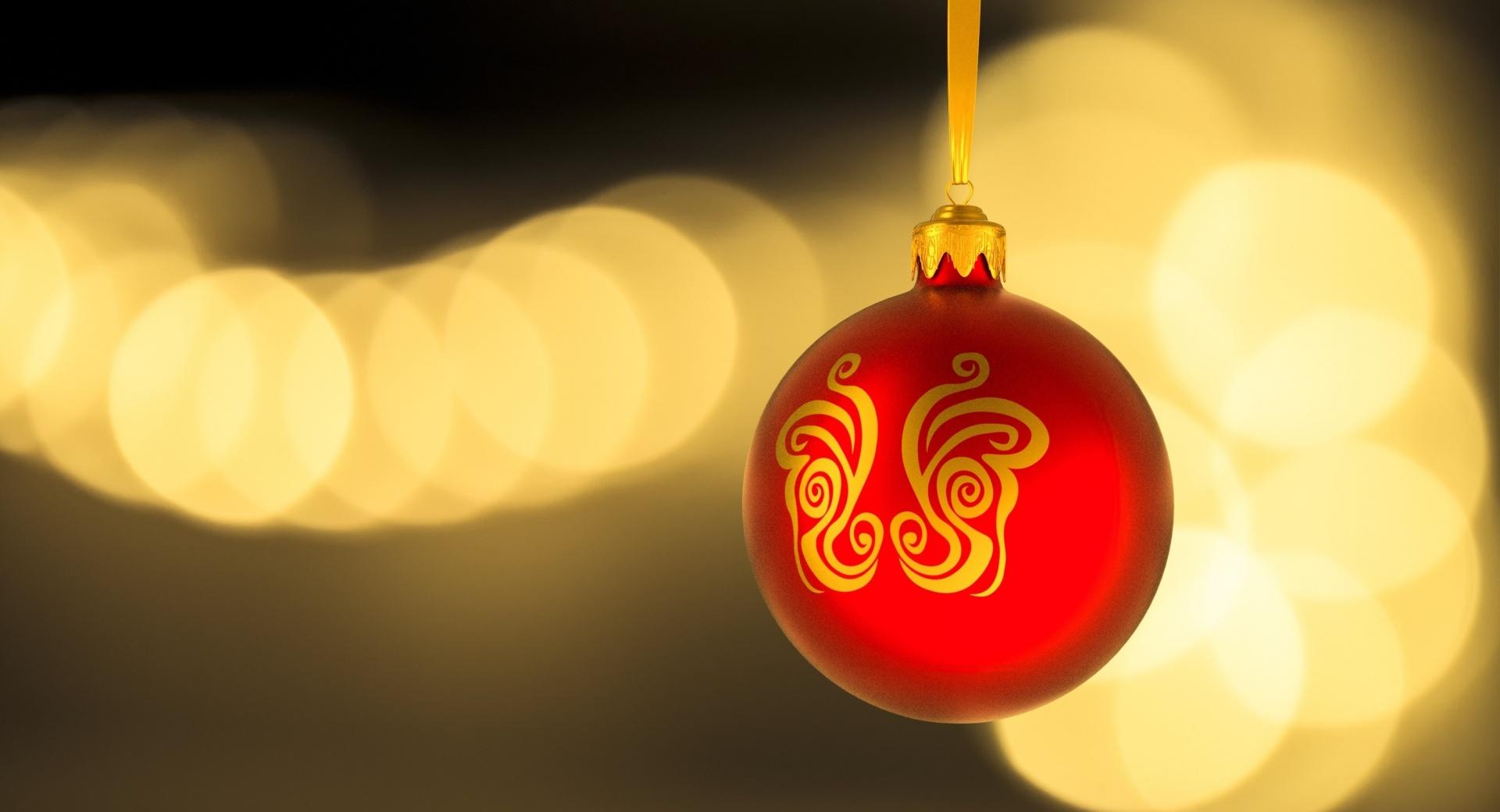 Christmas Red Ball at 1600 x 1200 size wallpapers HD quality