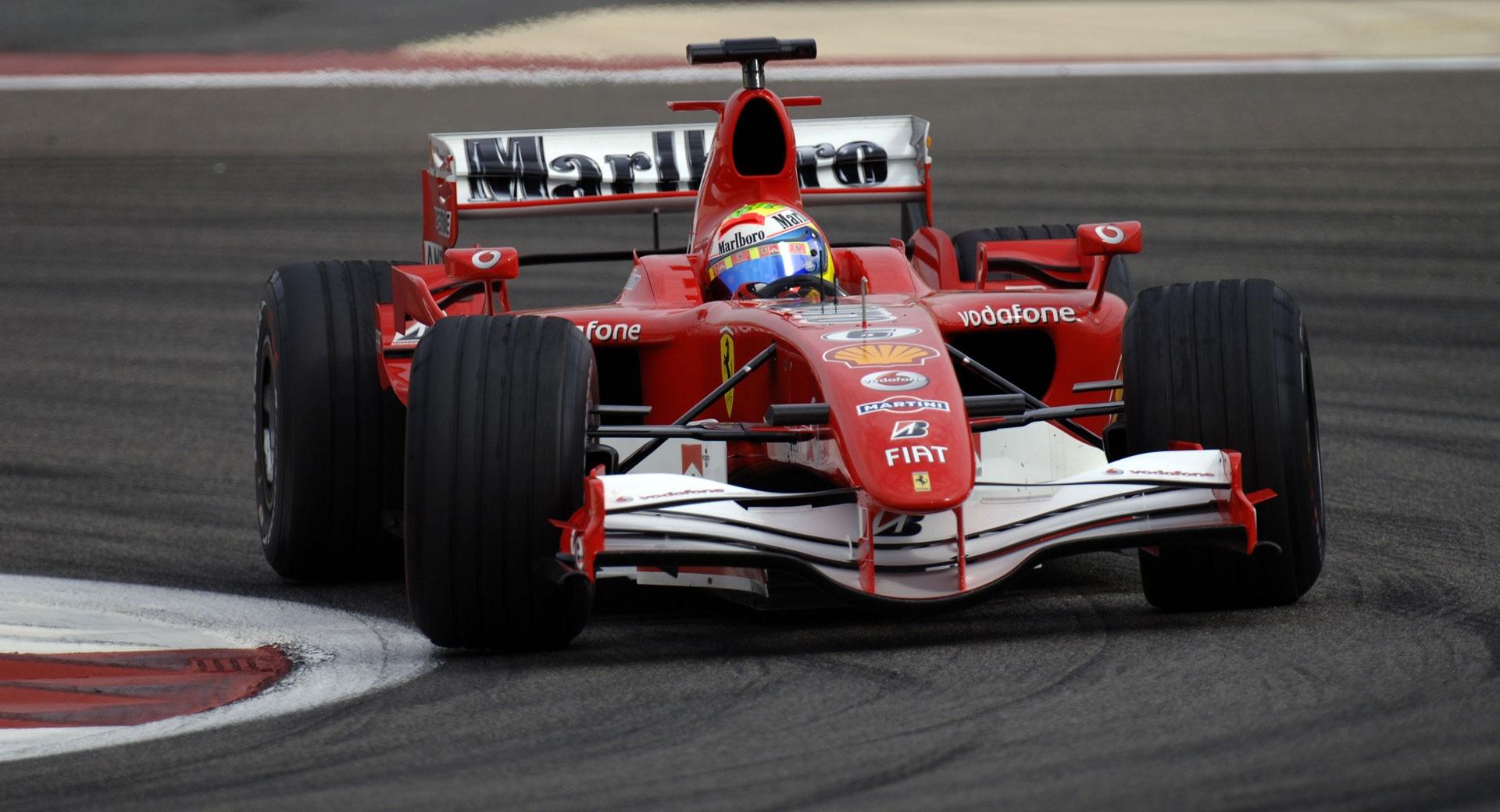 Formula 1 Race at 1152 x 864 size wallpapers HD quality