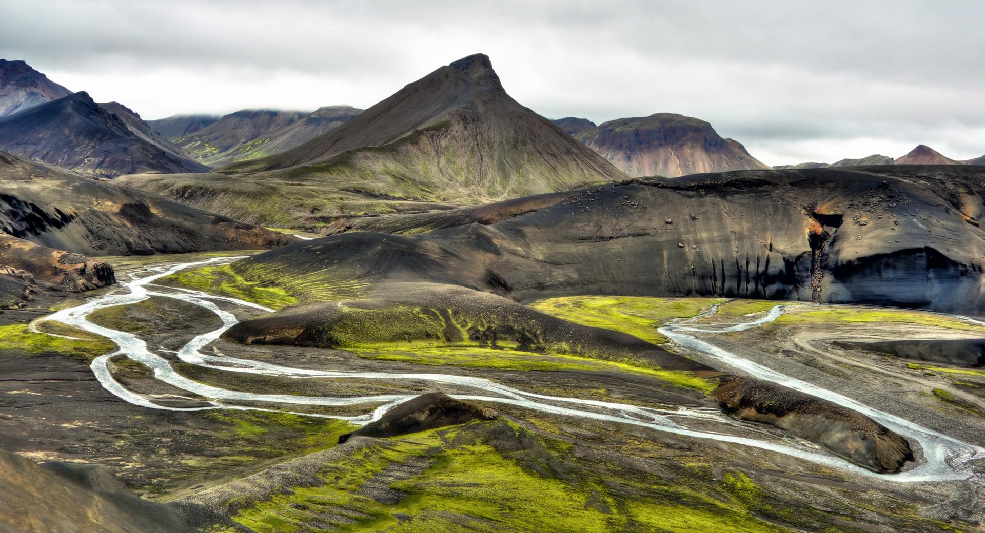 Iceland Landscape at 640 x 1136 iPhone 5 size wallpapers HD quality