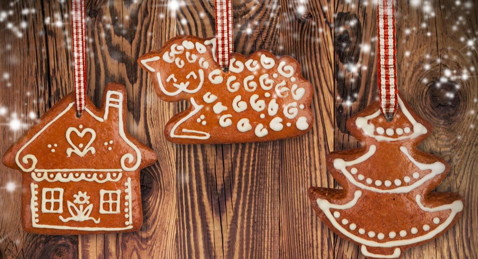 Merry Christmas Gingerbread at 1334 x 750 iPhone 7 size wallpapers HD quality