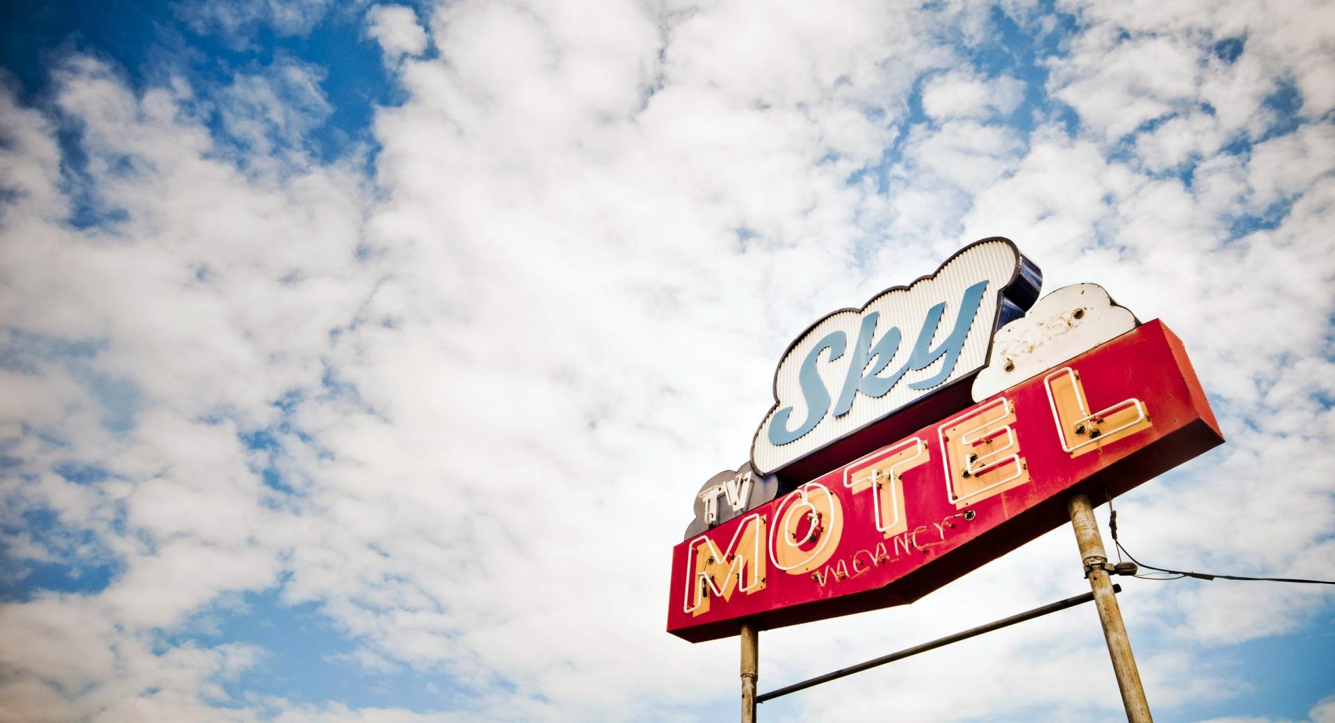 Motel Sign at 1024 x 768 size wallpapers HD quality
