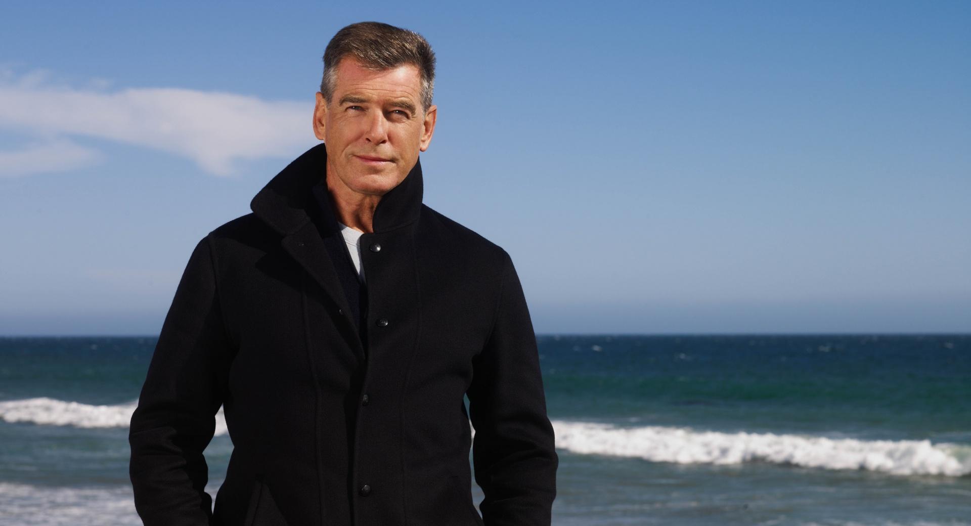 Pierce Brosnan at 1334 x 750 iPhone 7 size wallpapers HD quality