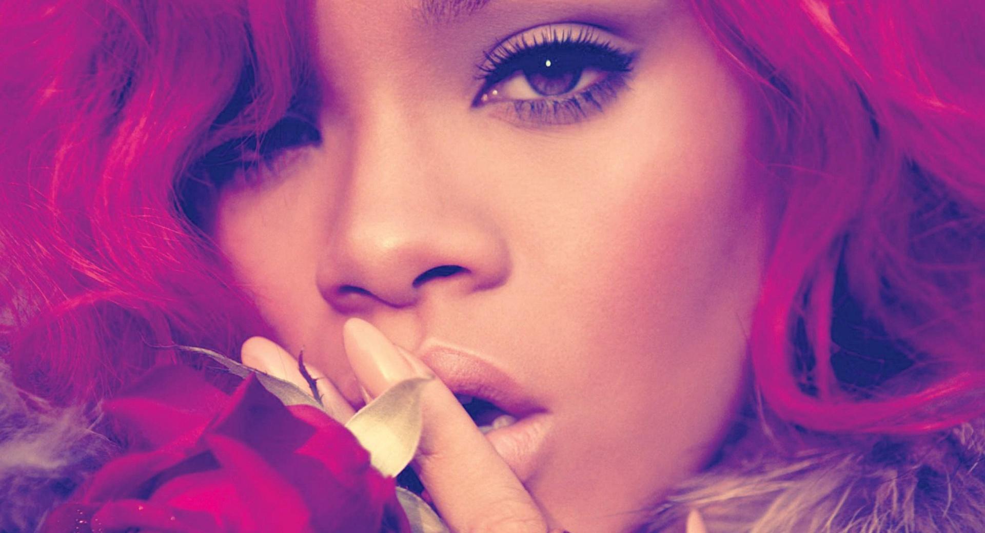 Rihanna Loud Album at 640 x 960 iPhone 4 size wallpapers HD quality