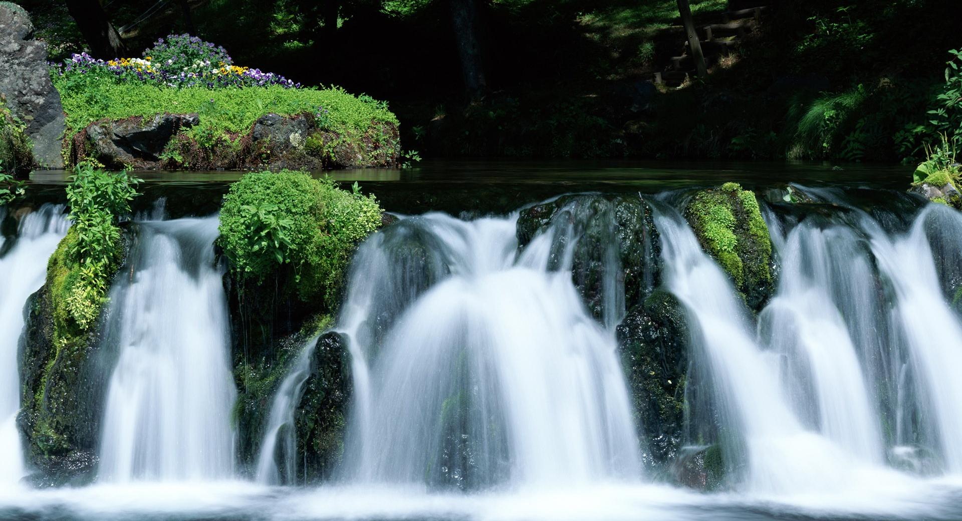Small Waterfall at 640 x 1136 iPhone 5 size wallpapers HD quality