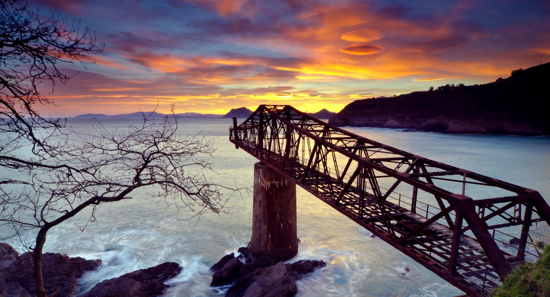 The Bridge To Nowhere at 640 x 1136 iPhone 5 size wallpapers HD quality