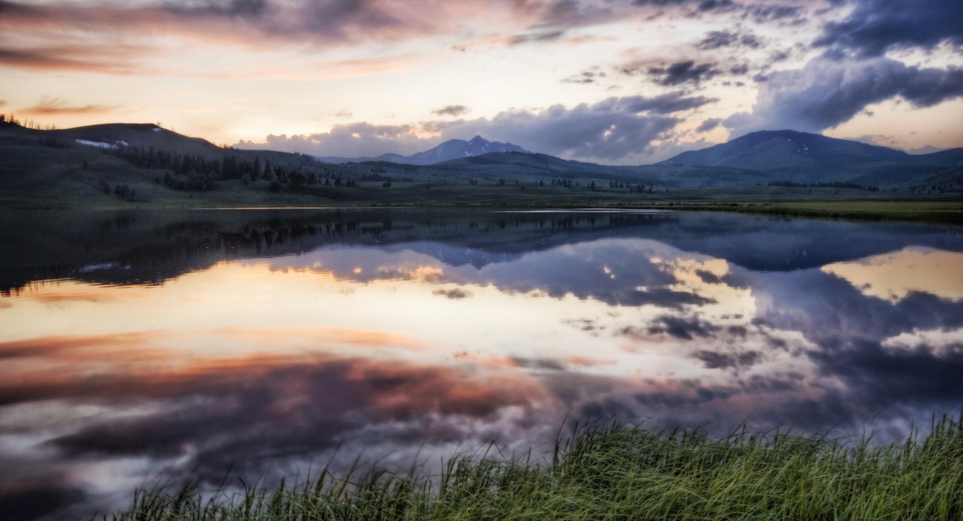 Twilight Over Lake HDR at 320 x 480 iPhone size wallpapers HD quality