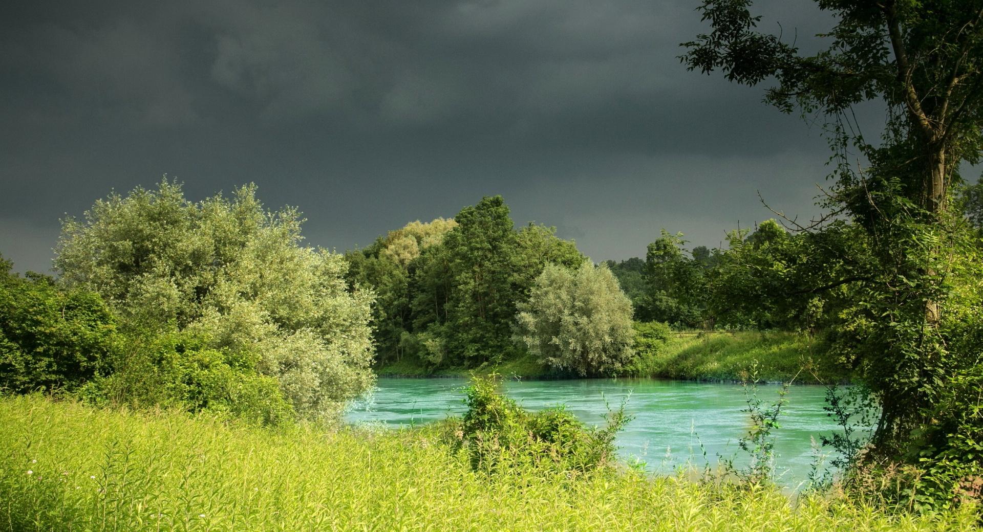 Bavaria Storm Clouds at 1152 x 864 size wallpapers HD quality