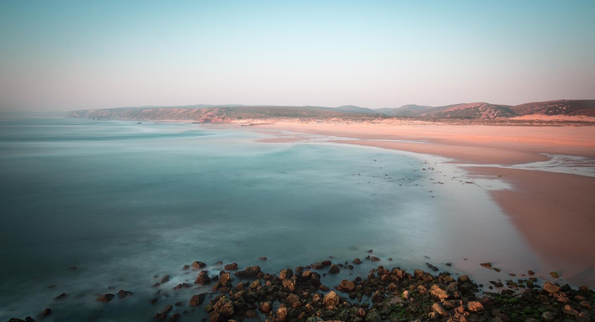 Bordeira Beach, Portugal at 640 x 1136 iPhone 5 size wallpapers HD quality