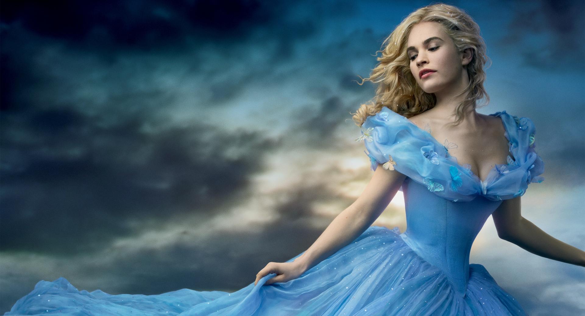 Cinderella 2015 at 1024 x 768 size wallpapers HD quality