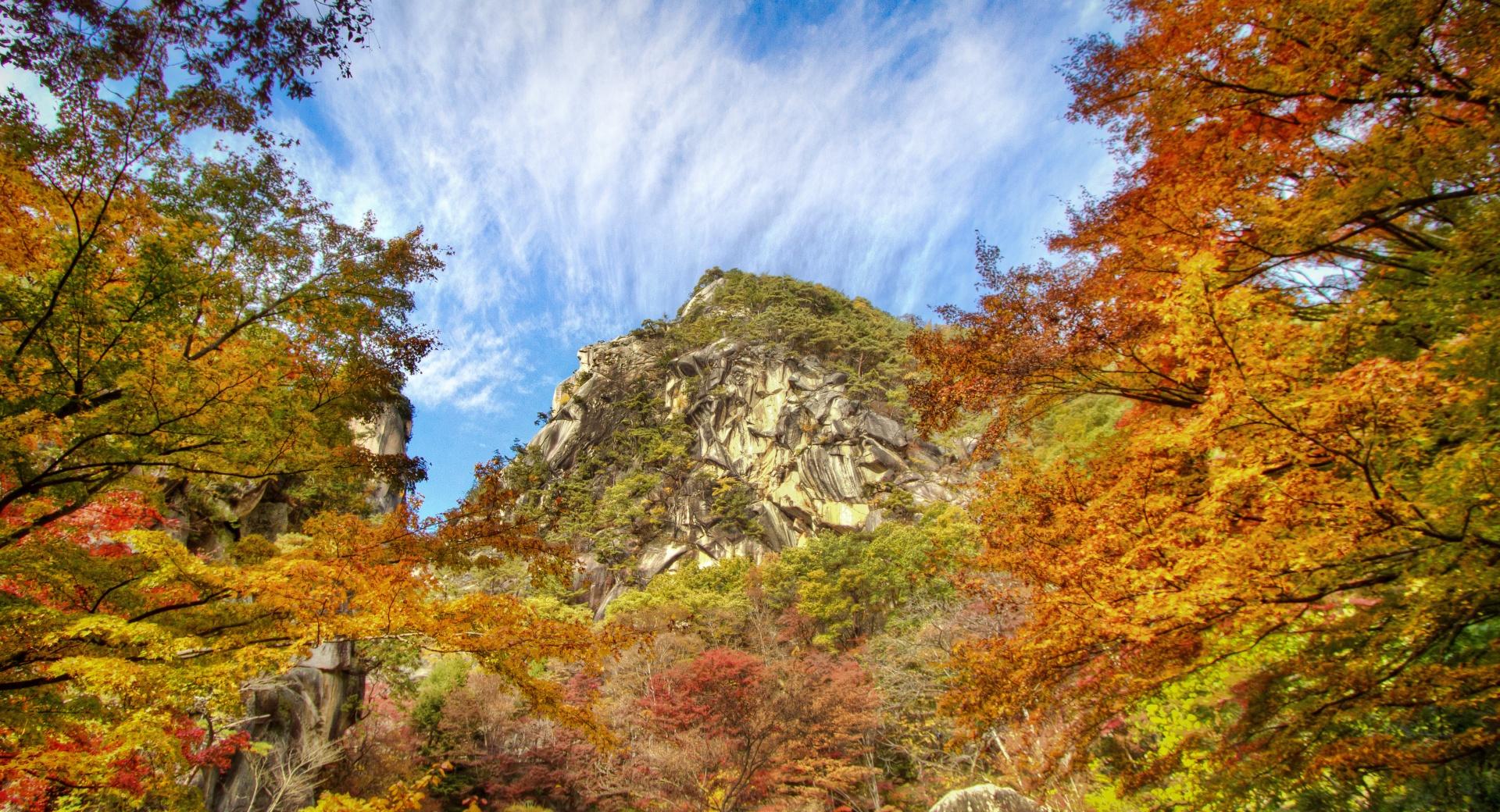 Color Explosion Rock Mountain at 320 x 480 iPhone size wallpapers HD quality