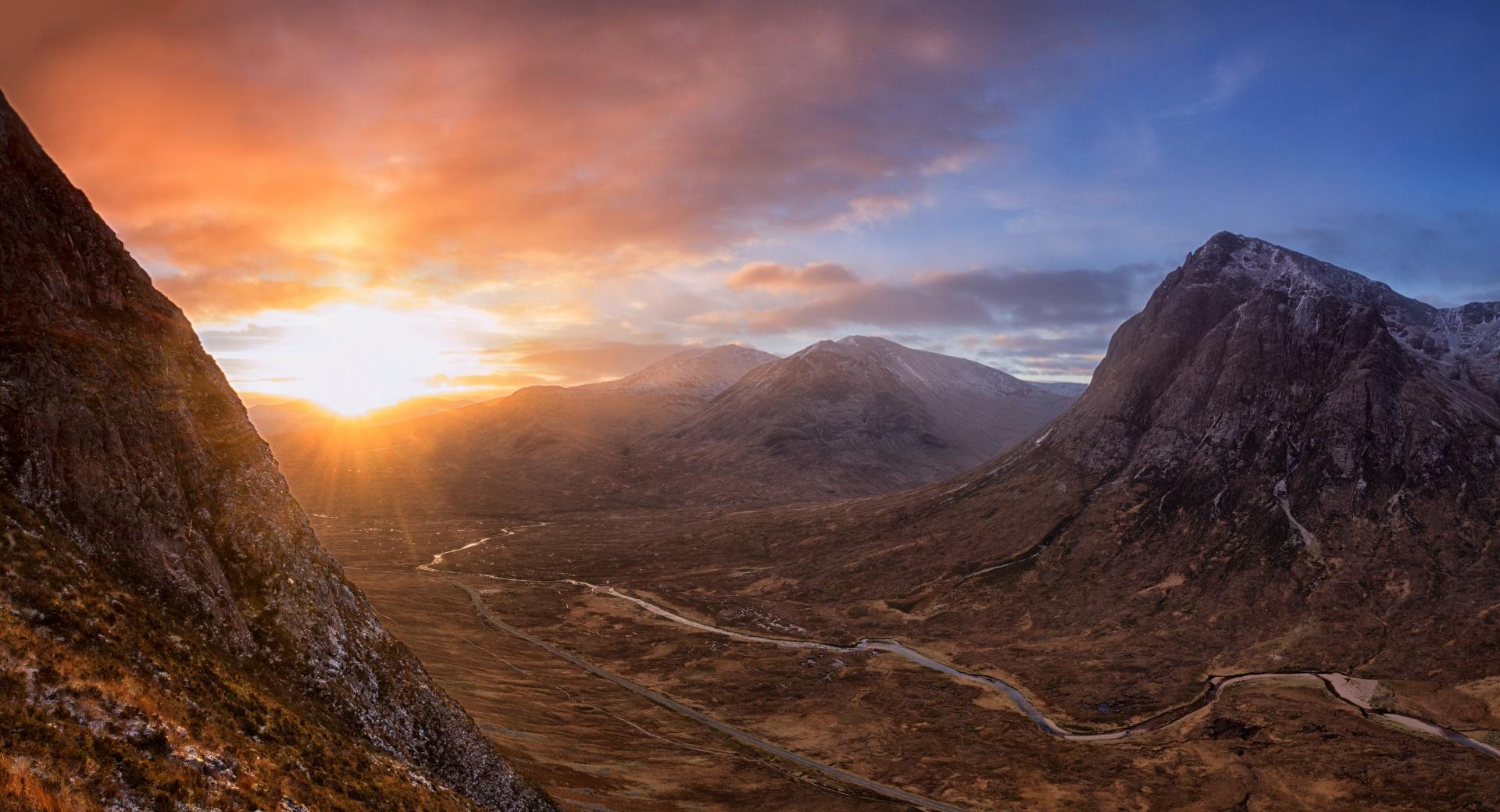 Highland Sunrise at 1280 x 960 size wallpapers HD quality