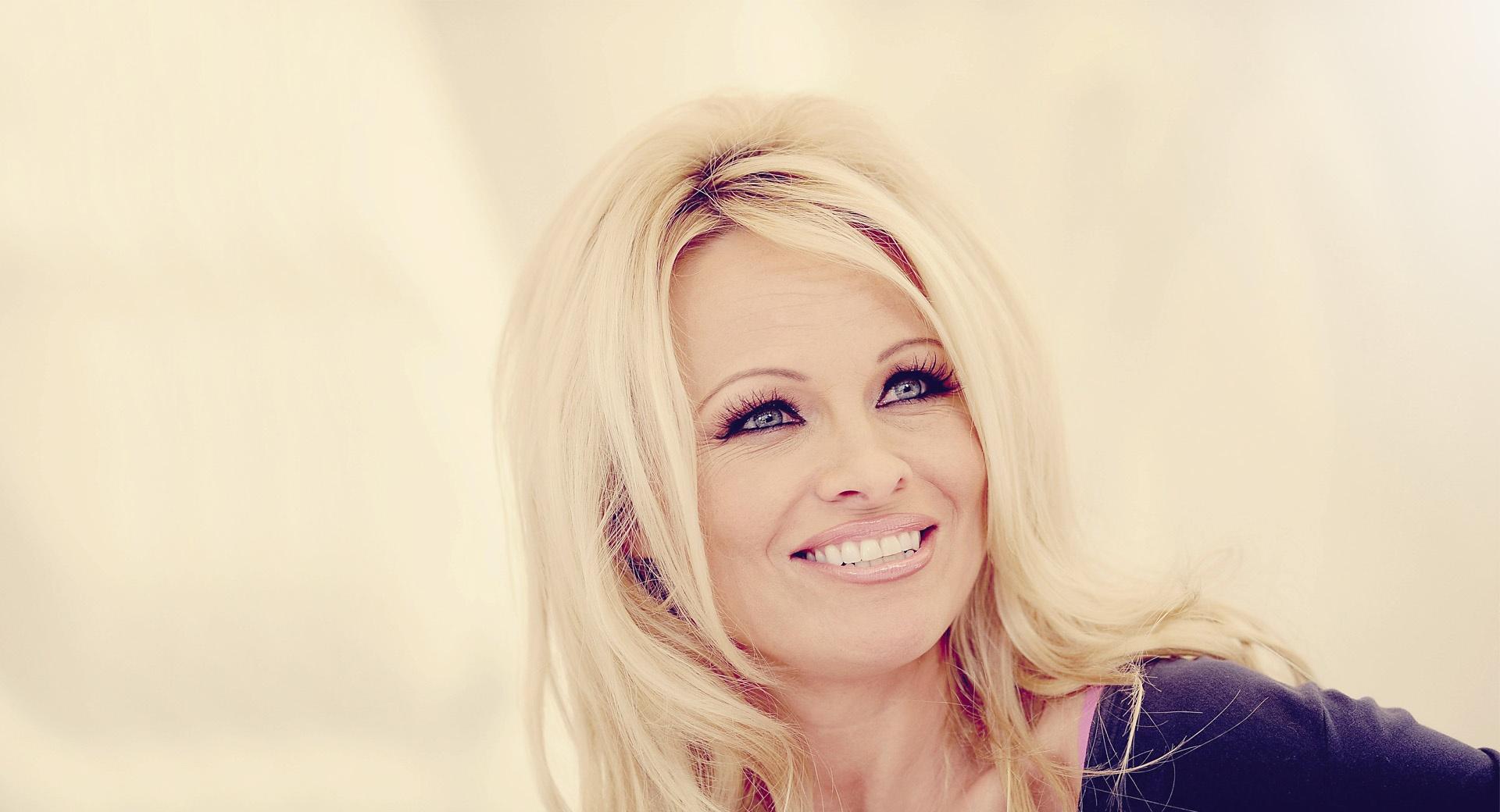 Pamela Anderson (2012) wallpapers HD quality