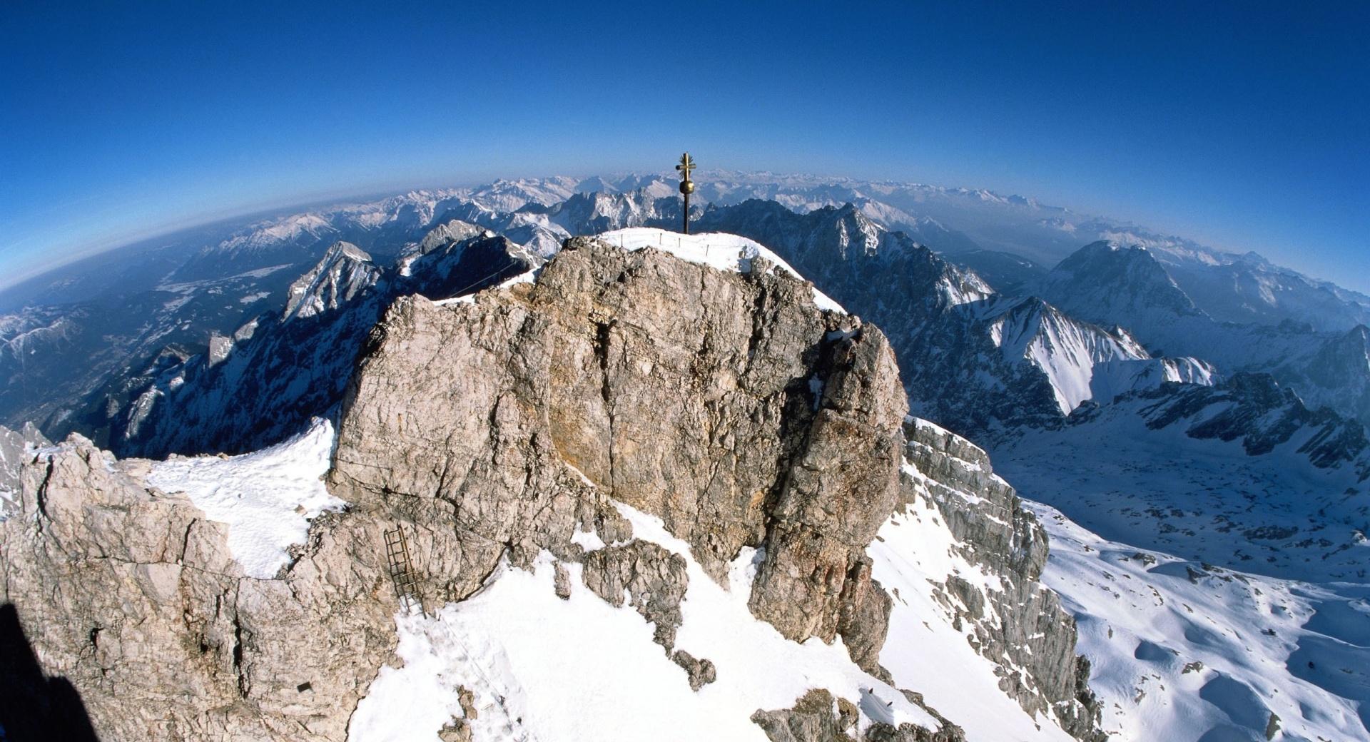 Summit Cross at 1152 x 864 size wallpapers HD quality
