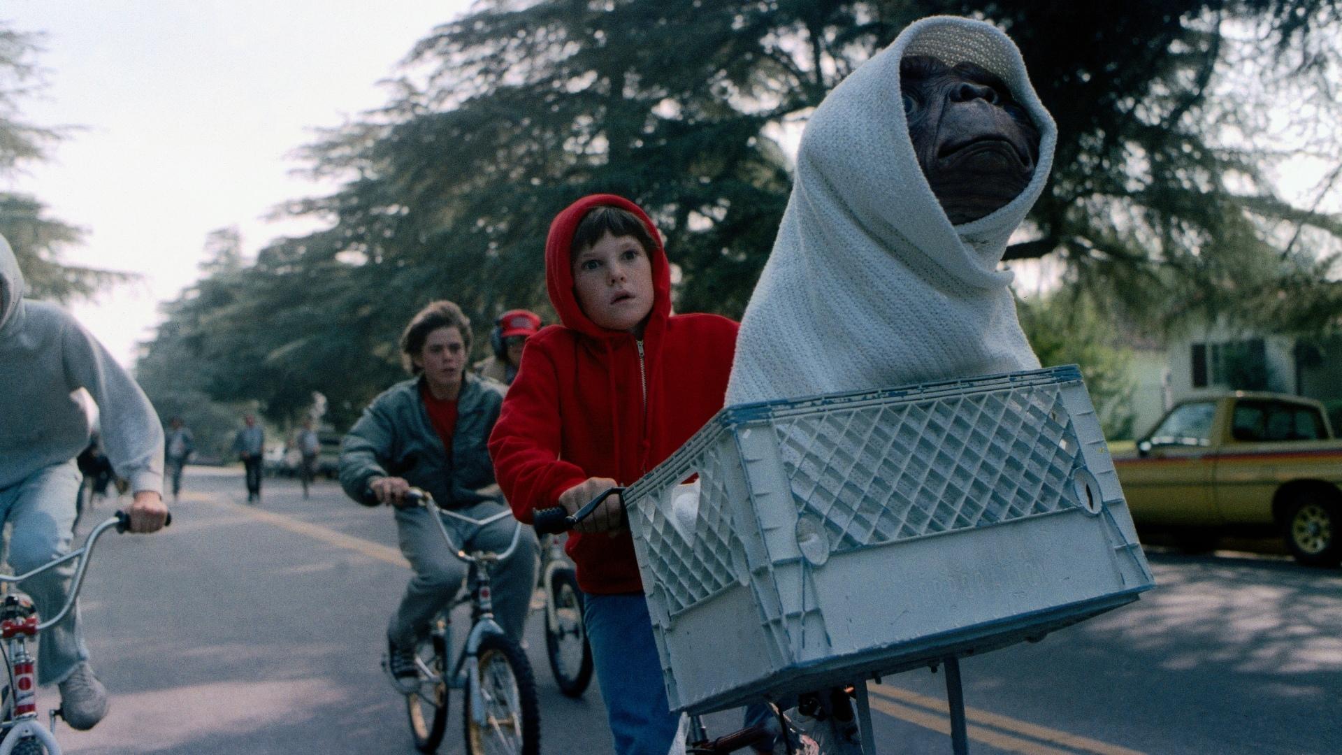 E.T. the Extra-Terrestrial download the new version for ios