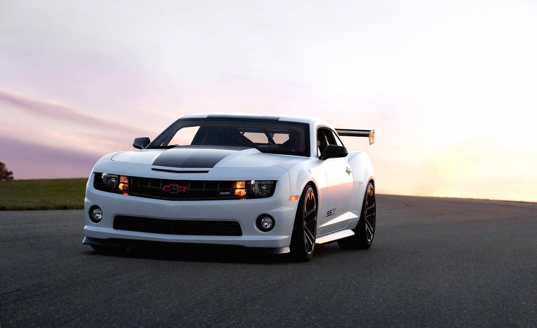 Chevrolet camaro ssx at 2048 x 2048 iPad size wallpapers HD quality