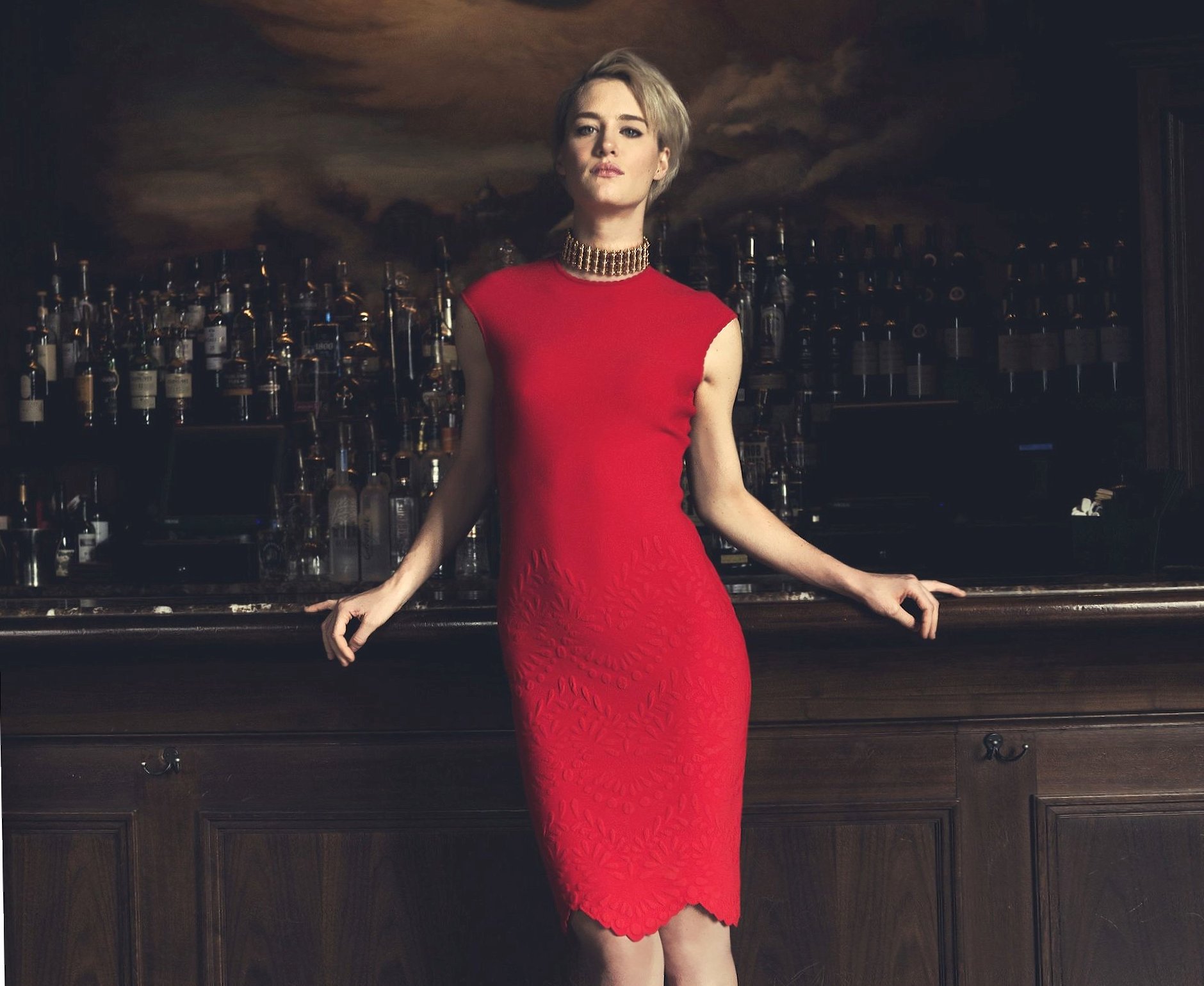 Mackenzie Davis at 750 x 1334 iPhone 6 size wallpapers HD quality