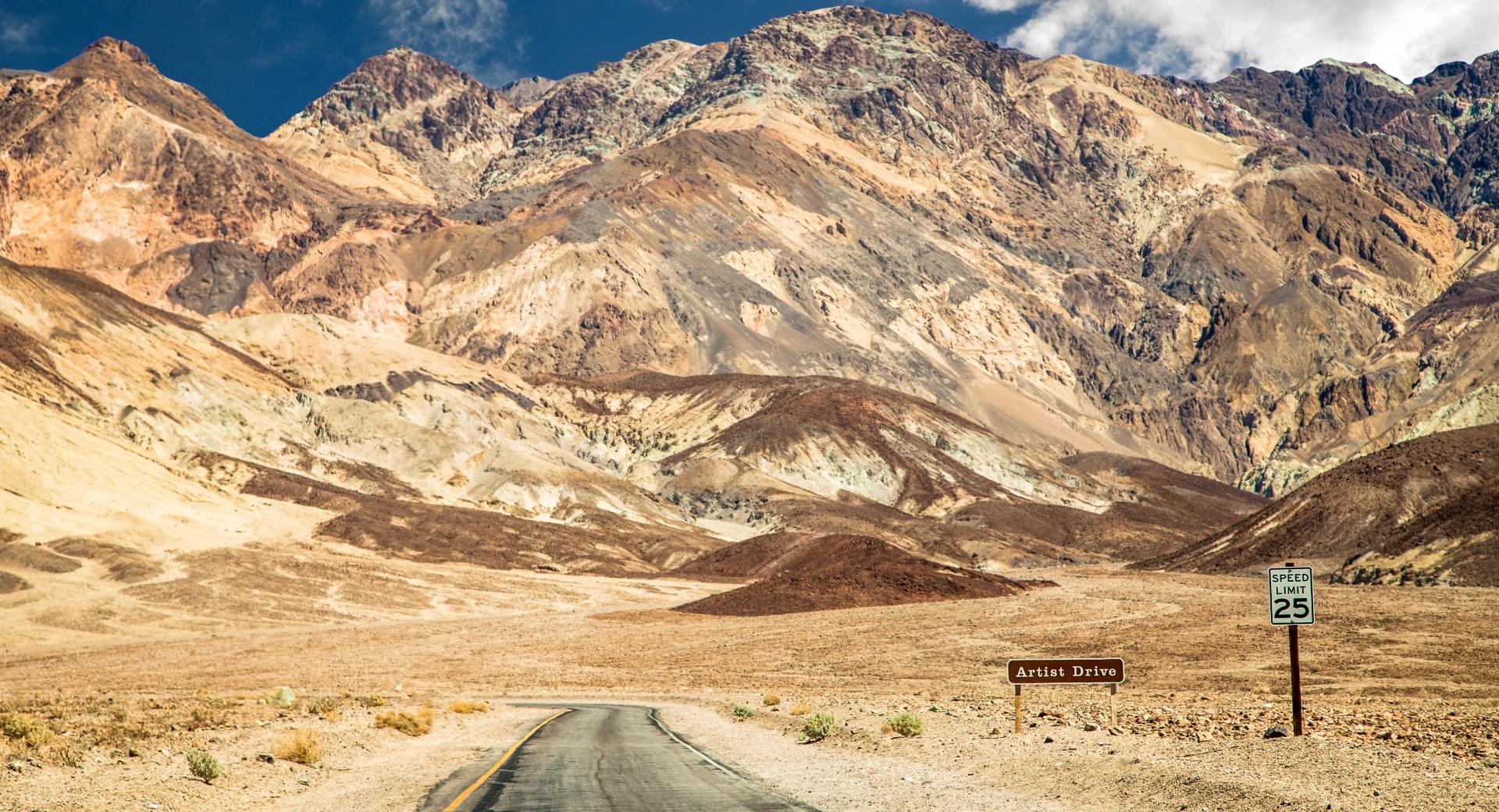 The Desert Route to California at 640 x 1136 iPhone 5 size wallpapers HD quality