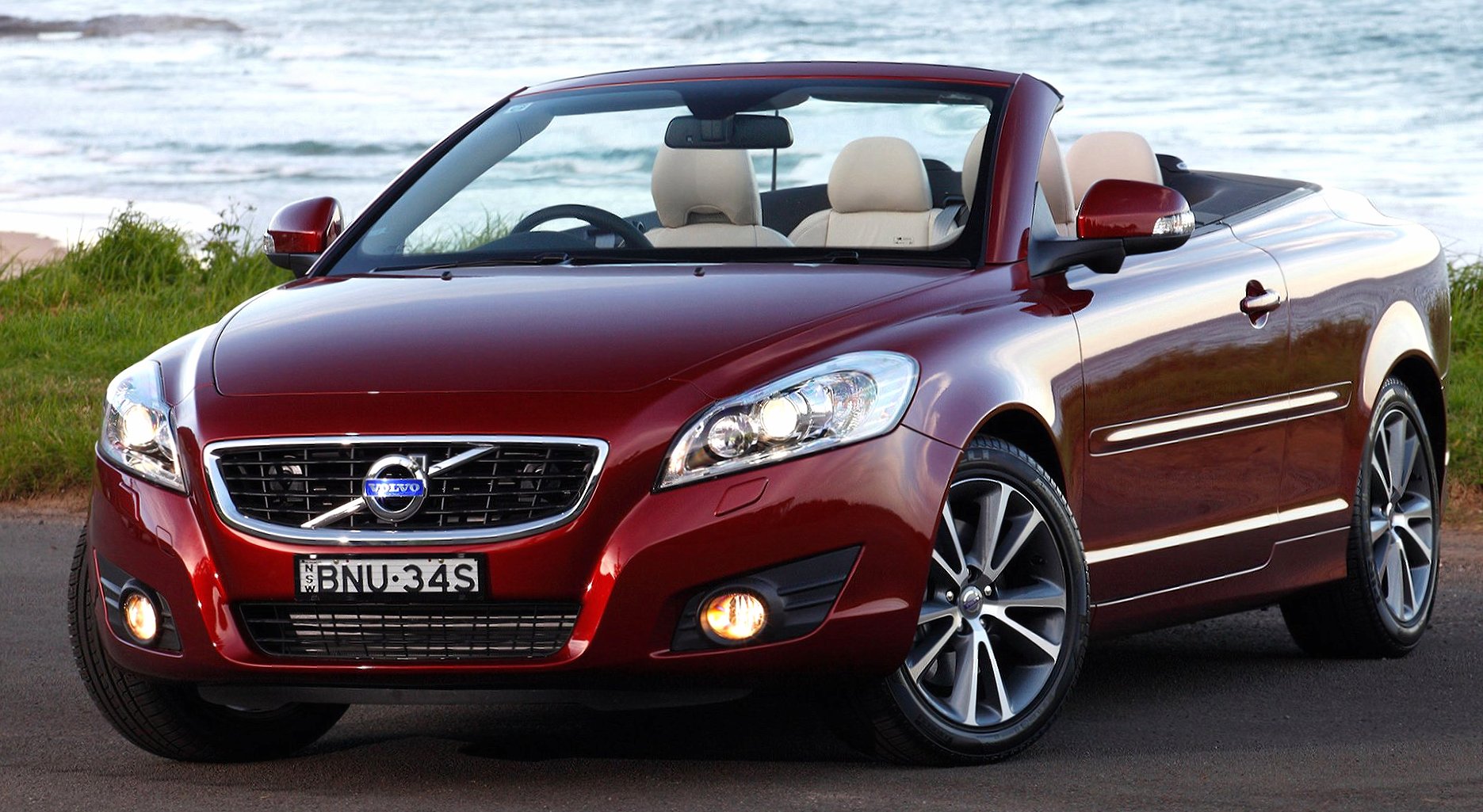 Volvo C70 at 1152 x 864 size wallpapers HD quality