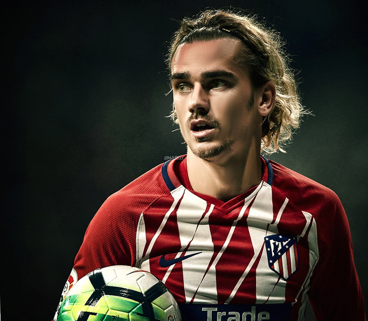 Antoine Griezmann at 1152 x 864 size wallpapers HD quality