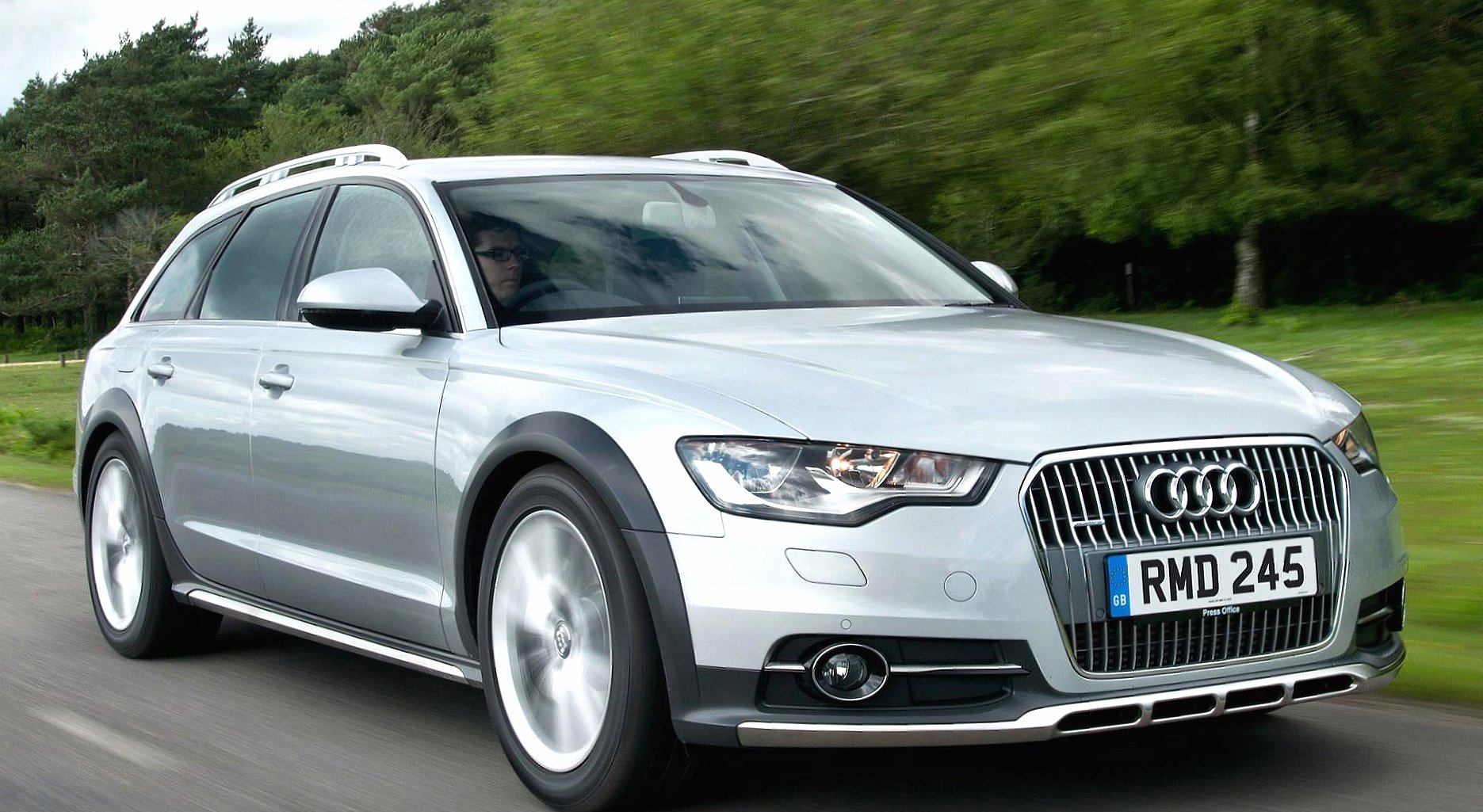 Audi a6 allroad 3.0 tdi at 1334 x 750 iPhone 7 size wallpapers HD quality