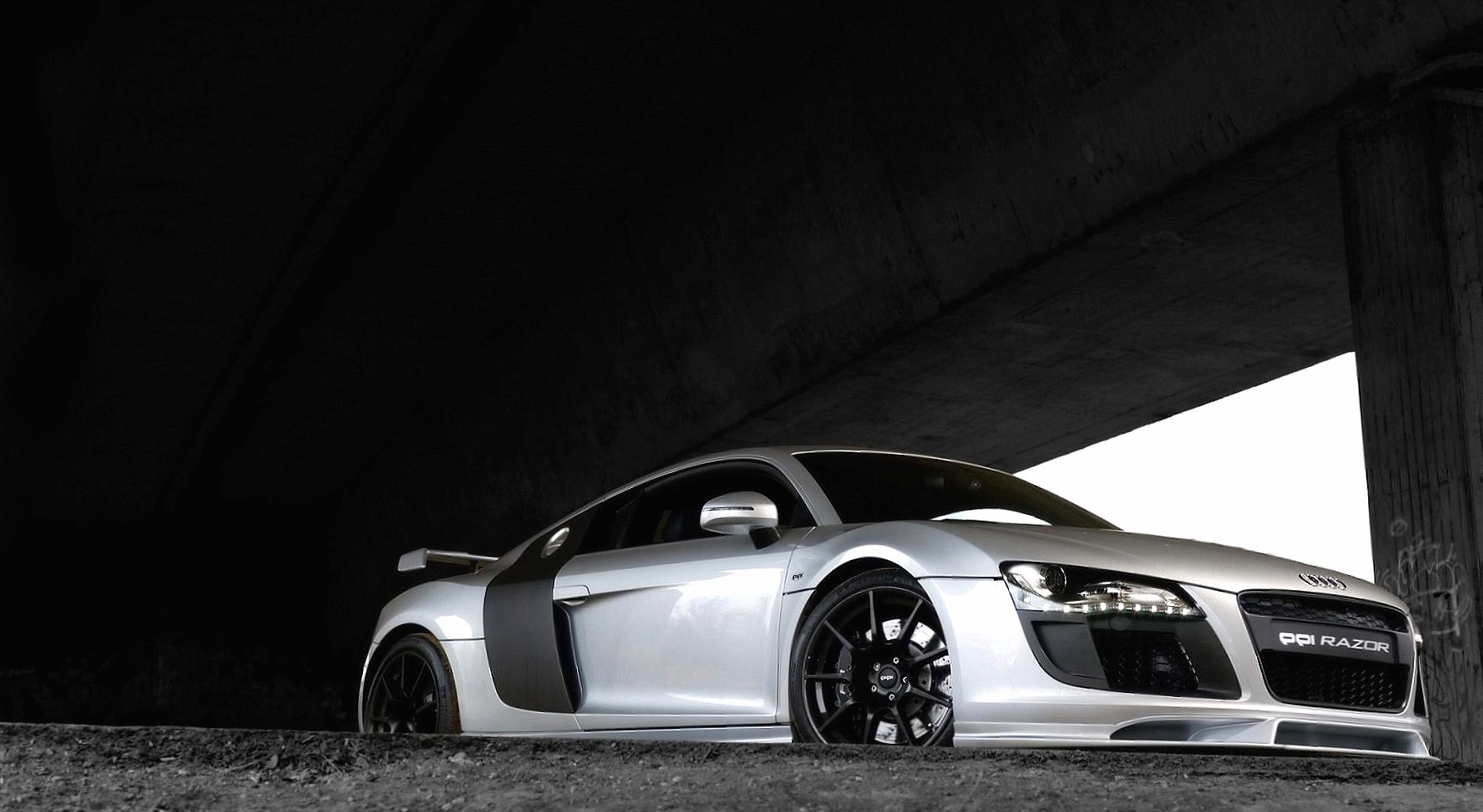 Audi r8 razor font at 750 x 1334 iPhone 6 size wallpapers HD quality