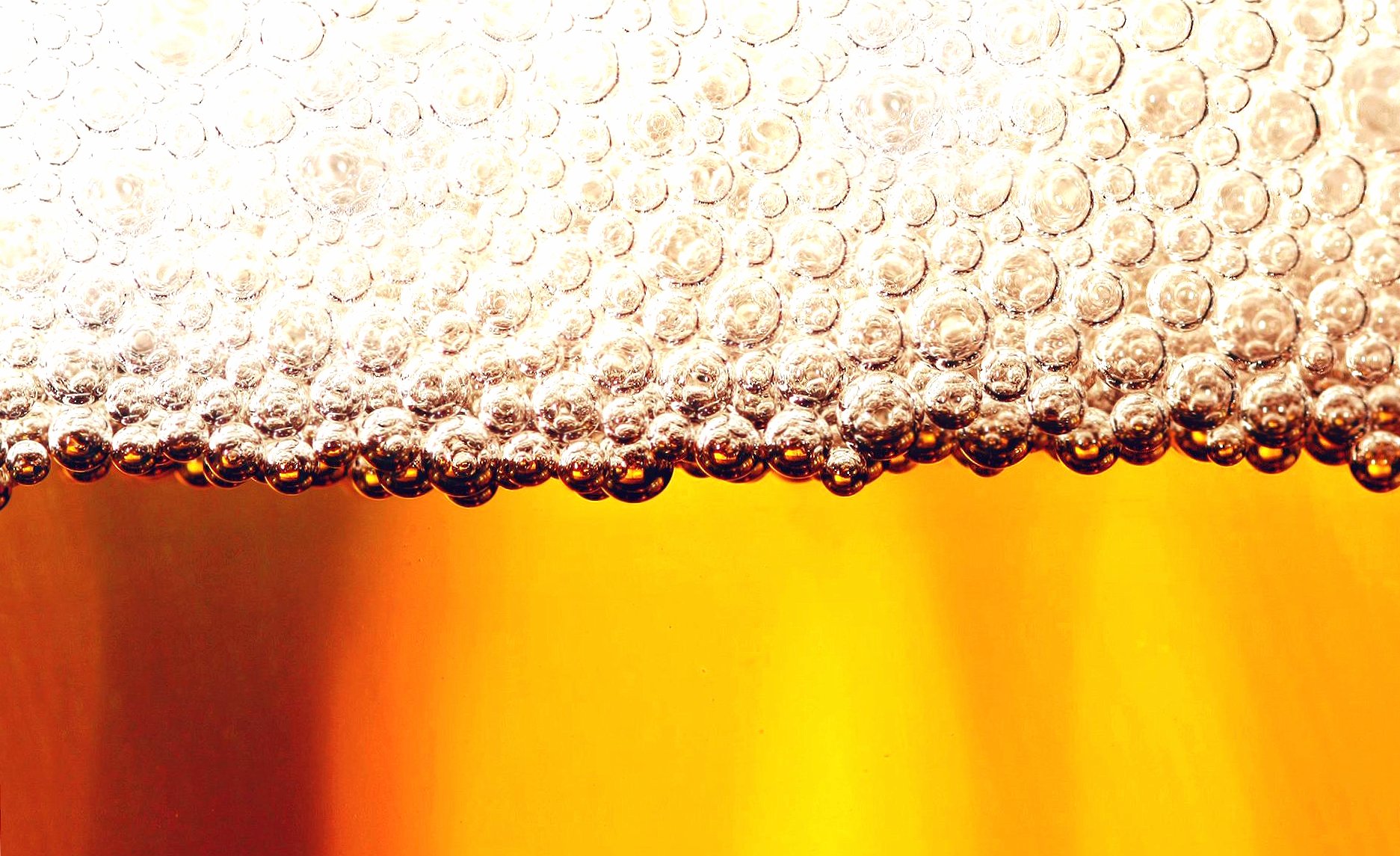 Beer near at 640 x 960 iPhone 4 size wallpapers HD quality