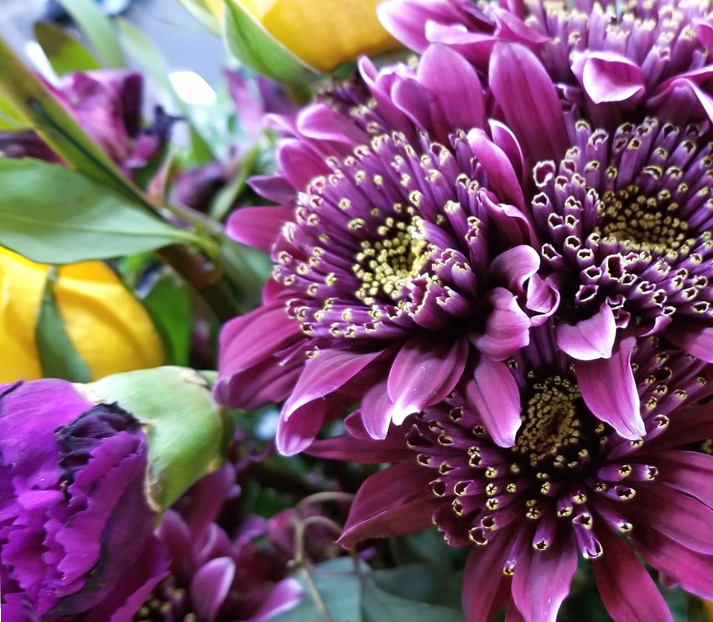 Bouquet at 1600 x 1200 size wallpapers HD quality