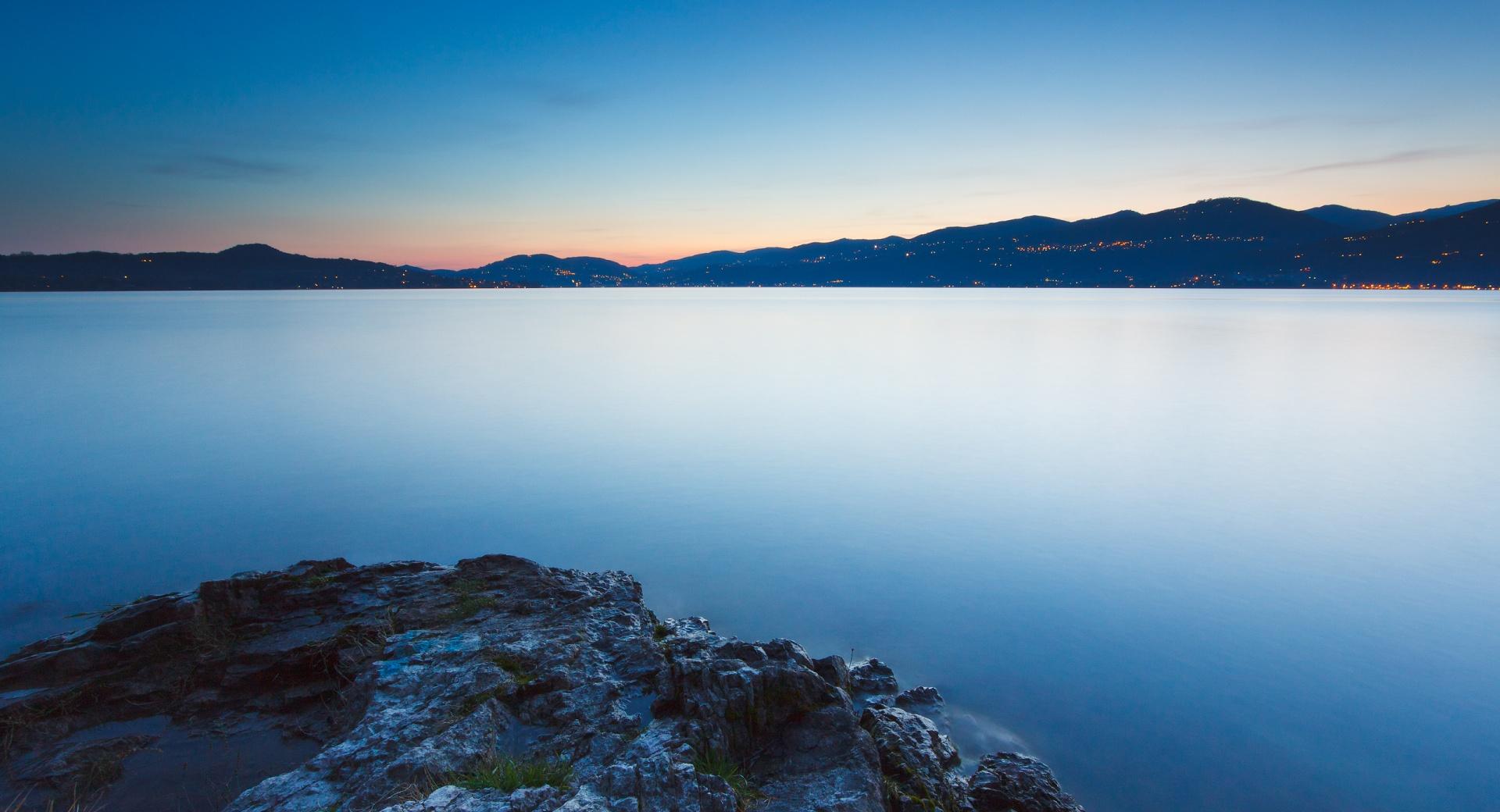 Calm Lake, Evening at 640 x 1136 iPhone 5 size wallpapers HD quality