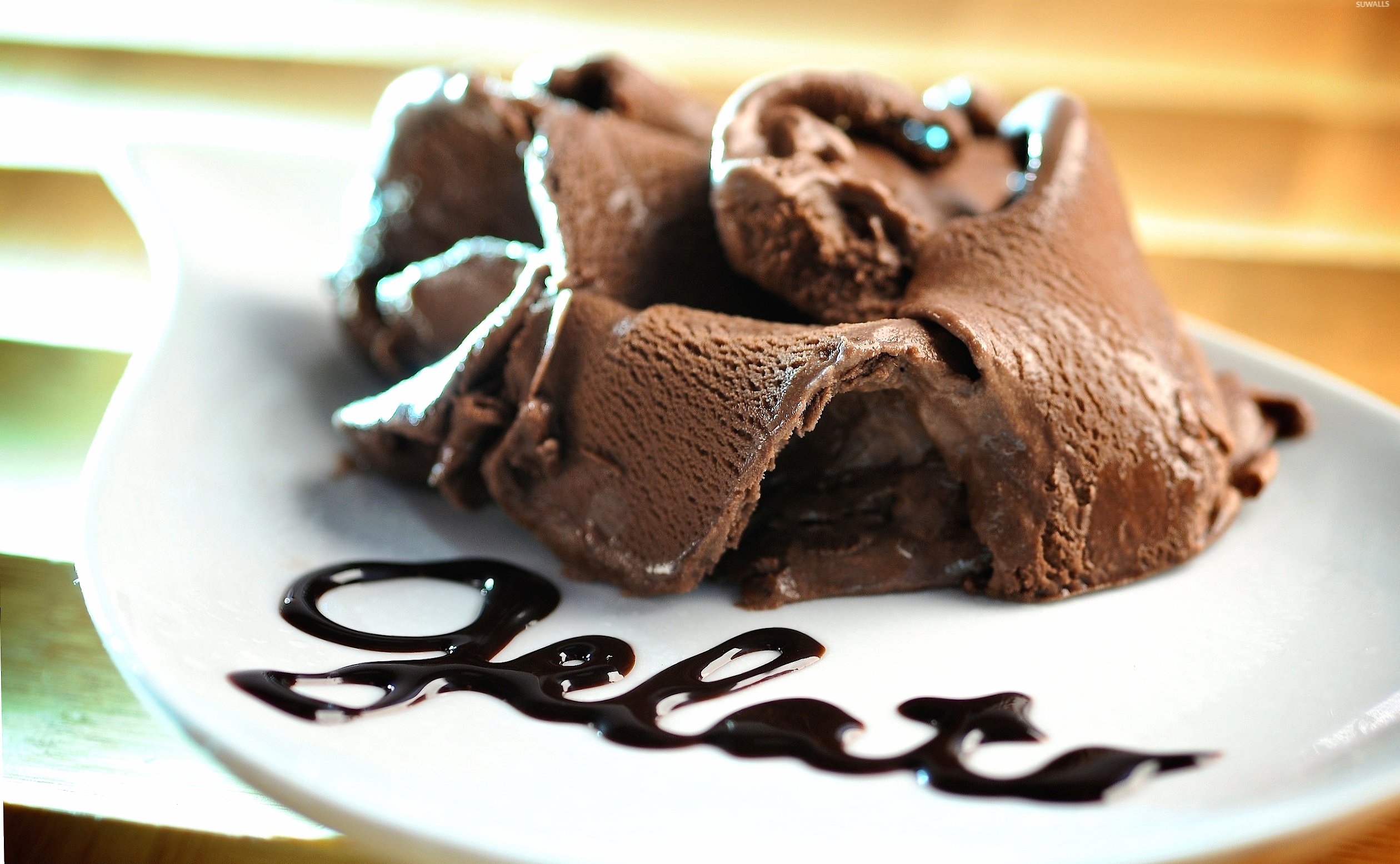 Chocolate ice cream at 320 x 480 iPhone size wallpapers HD quality