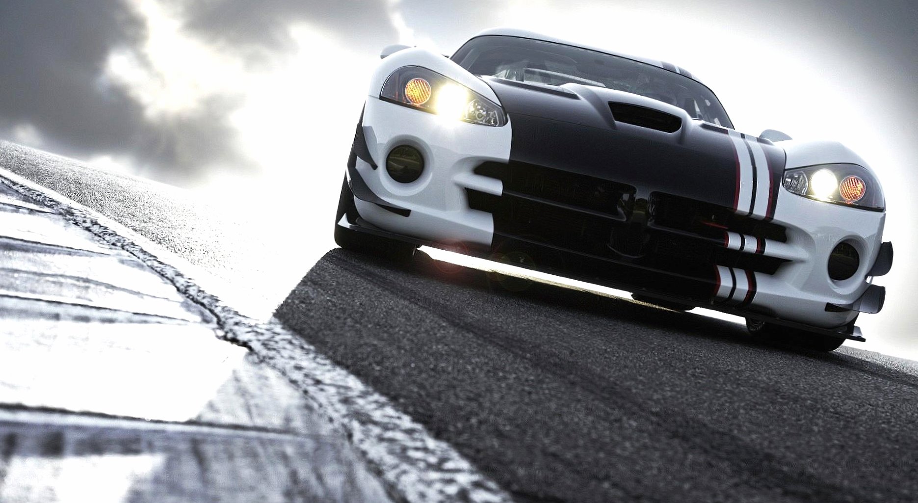 Dodge viper srt10 at 640 x 1136 iPhone 5 size wallpapers HD quality
