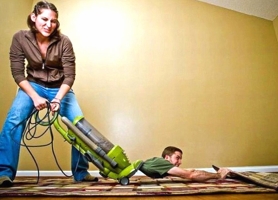 funny powerfull vacuum cleaner at 640 x 960 iPhone 4 size wallpapers HD quality