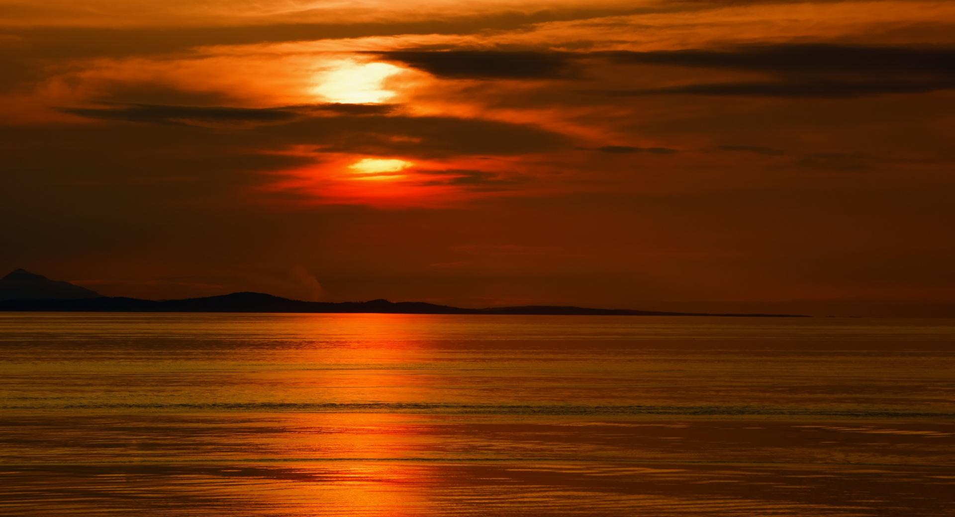 Georgia Strait Sunset at 640 x 1136 iPhone 5 size wallpapers HD quality
