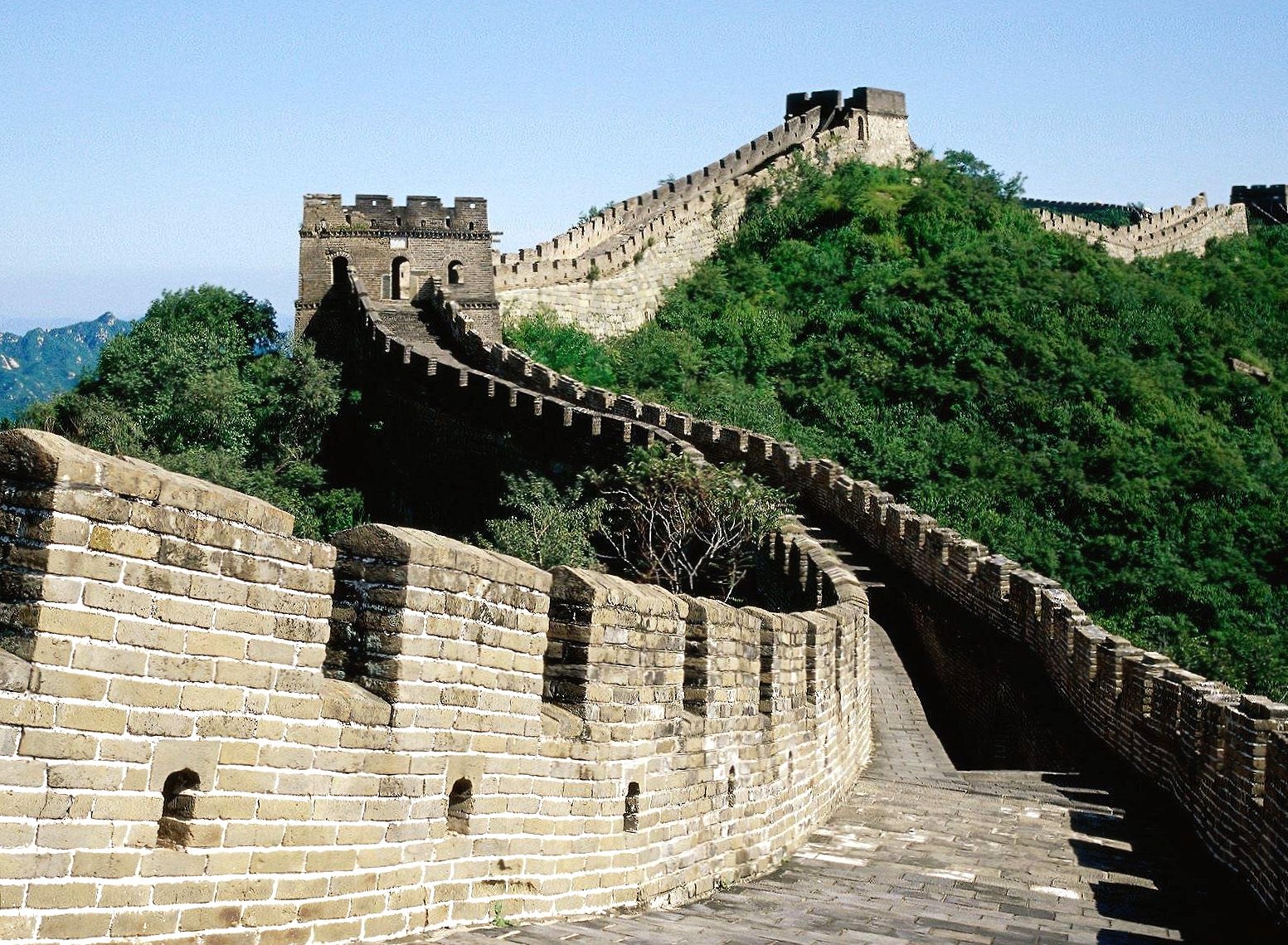 Great wall china at 1024 x 768 size wallpapers HD quality