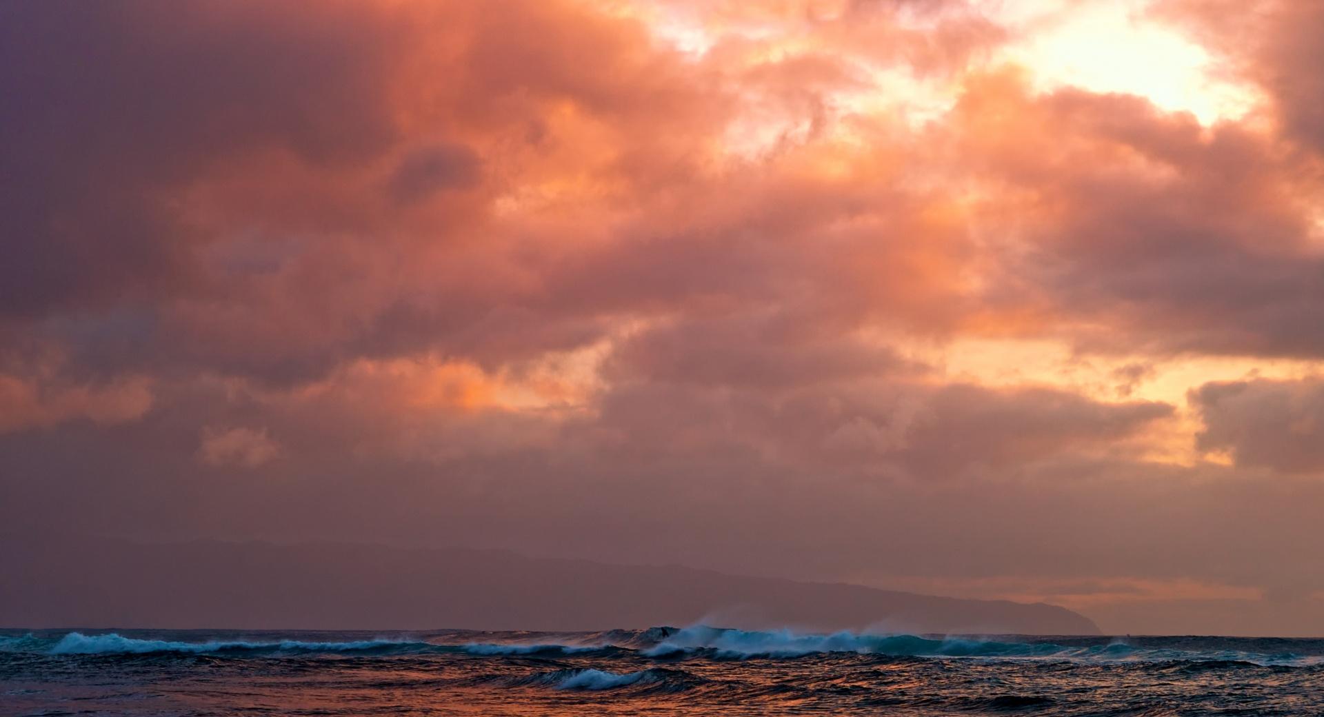 Hawaii Waves Sunset at 640 x 1136 iPhone 5 size wallpapers HD quality