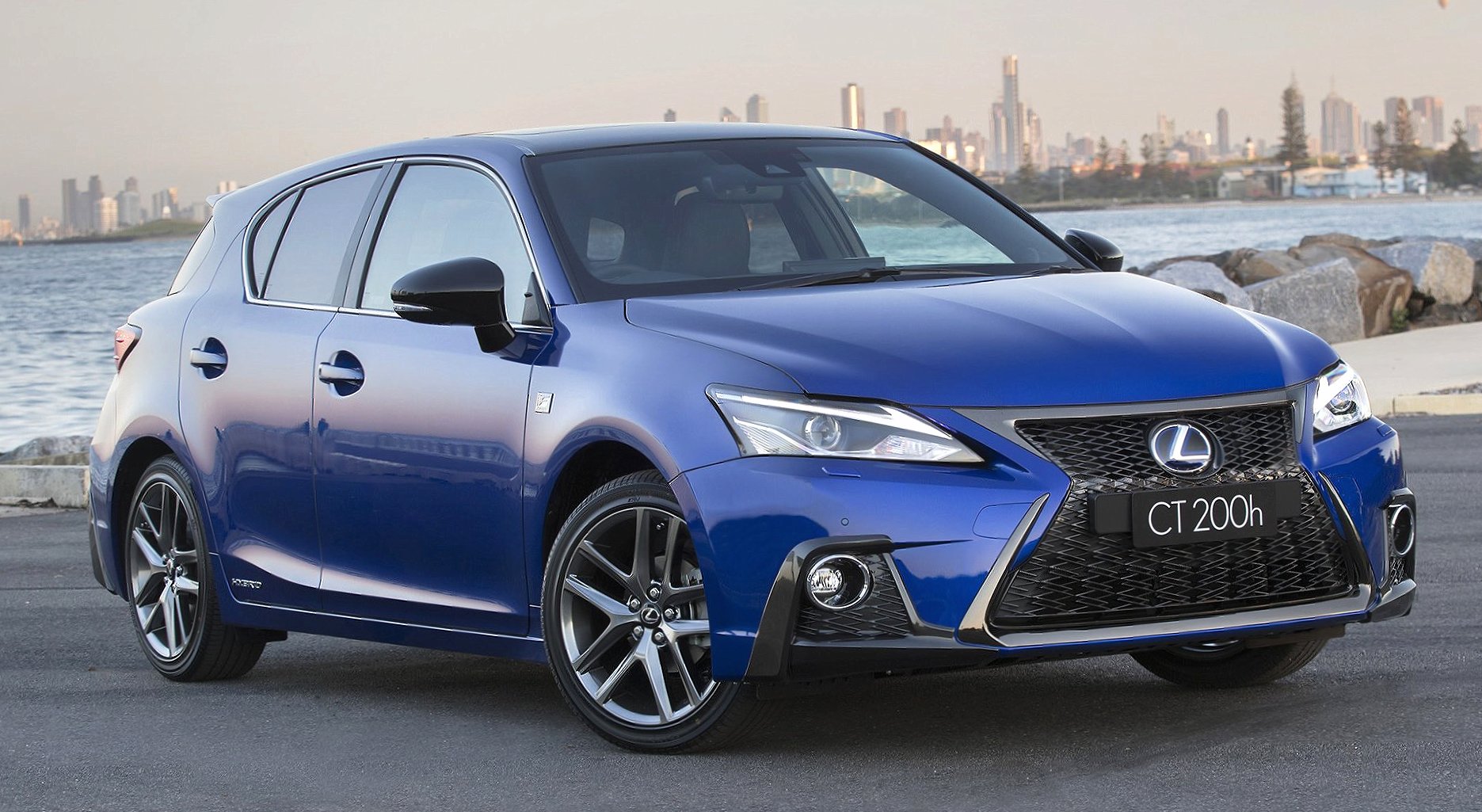 Lexus CT 200H at 1024 x 768 size wallpapers HD quality