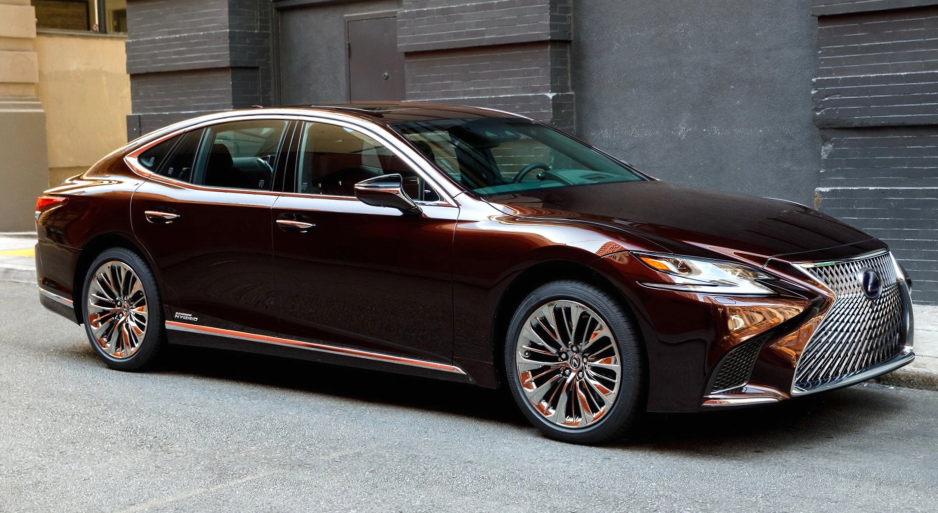 Lexus LS at 640 x 960 iPhone 4 size wallpapers HD quality