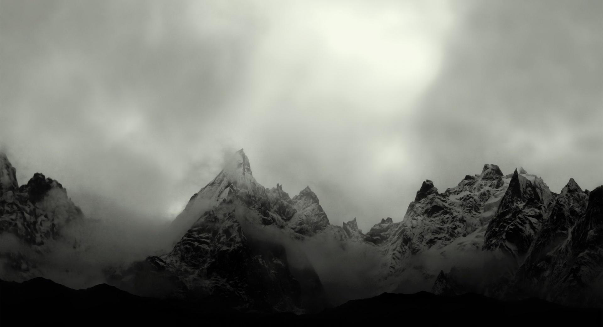 Misty Mountain Top at 1600 x 1200 size wallpapers HD quality