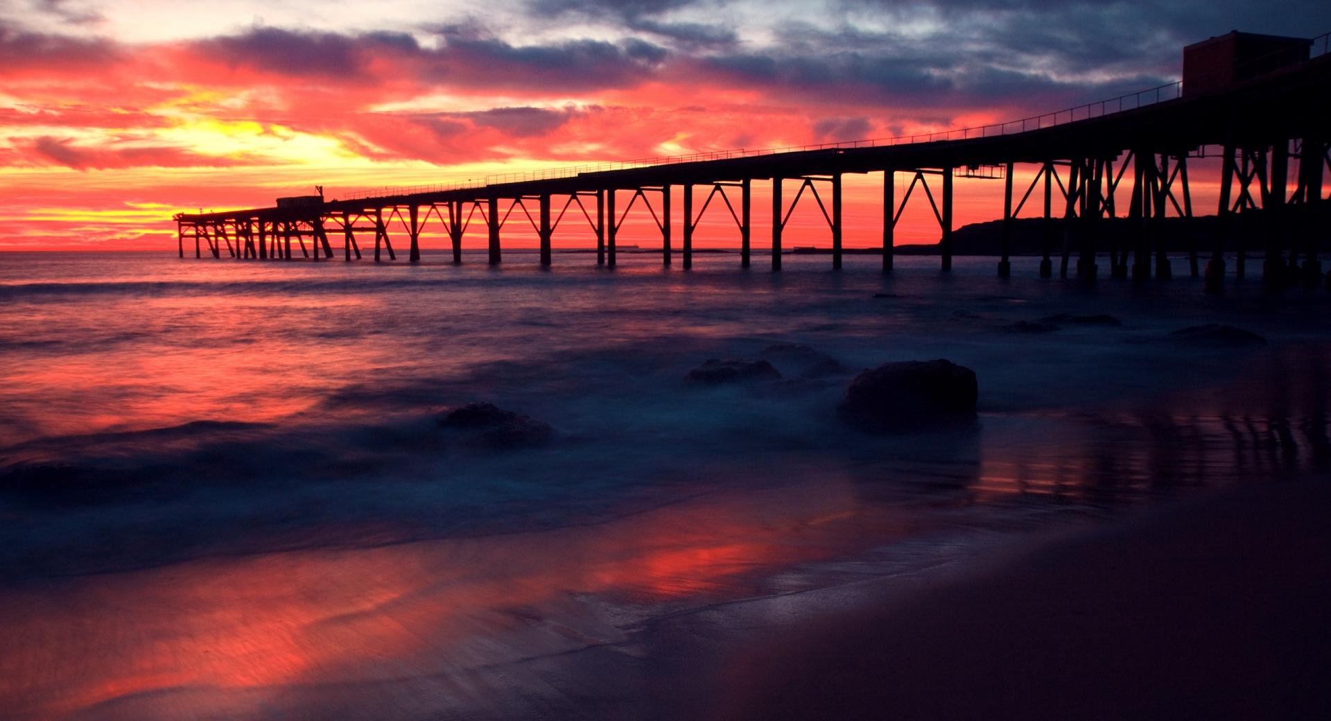 Pier At Sunset at 640 x 1136 iPhone 5 size wallpapers HD quality