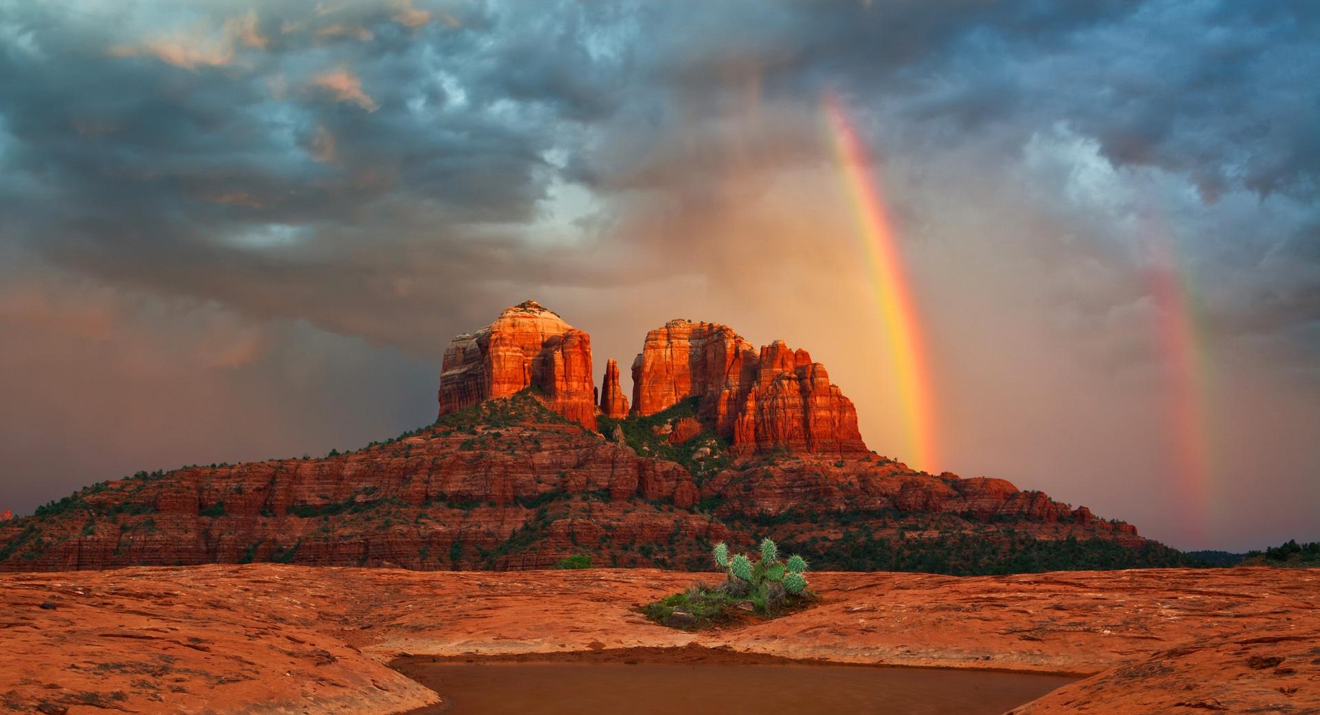 Rainbow In Arizona at 1024 x 1024 iPad size wallpapers HD quality