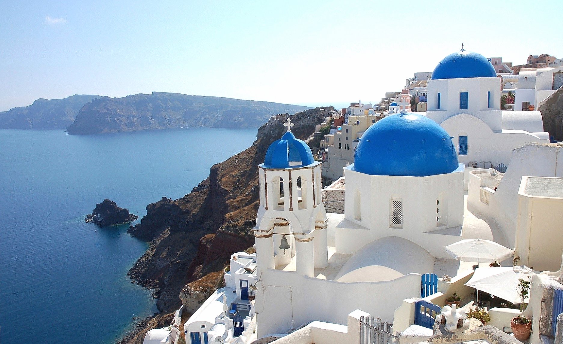 Santorini greece at 640 x 1136 iPhone 5 size wallpapers HD quality