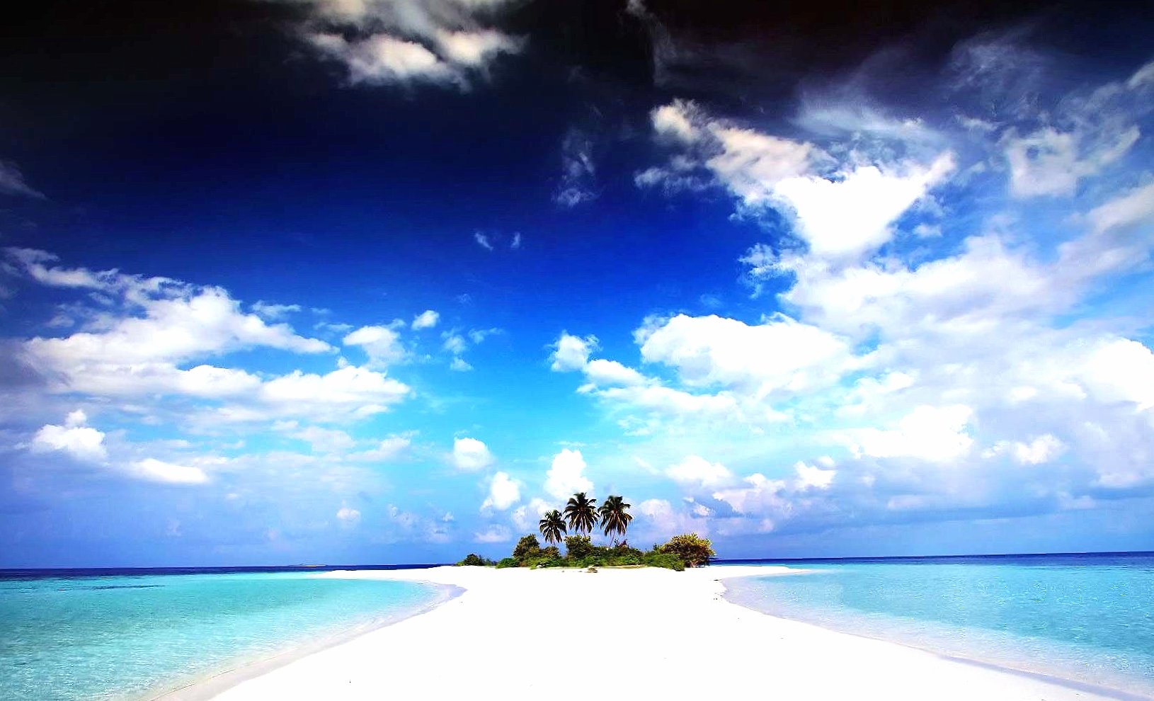 Tropical island white sand at 640 x 1136 iPhone 5 size wallpapers HD quality