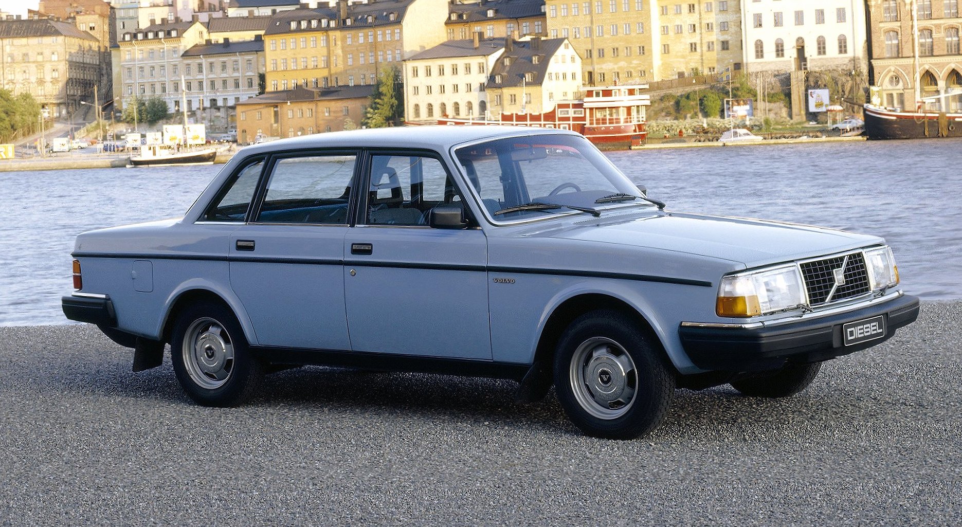 Volvo 240 Series at 1024 x 768 size wallpapers HD quality