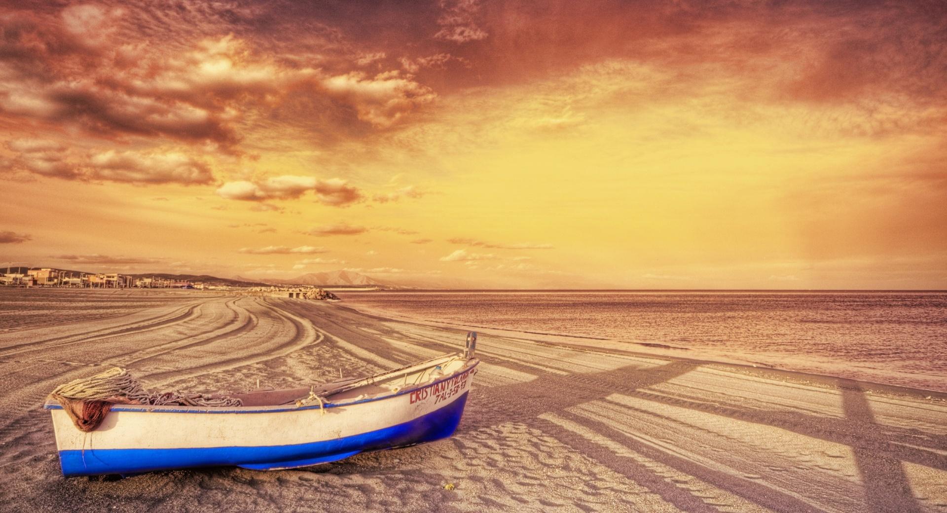 Boat On The Beach at 640 x 1136 iPhone 5 size wallpapers HD quality