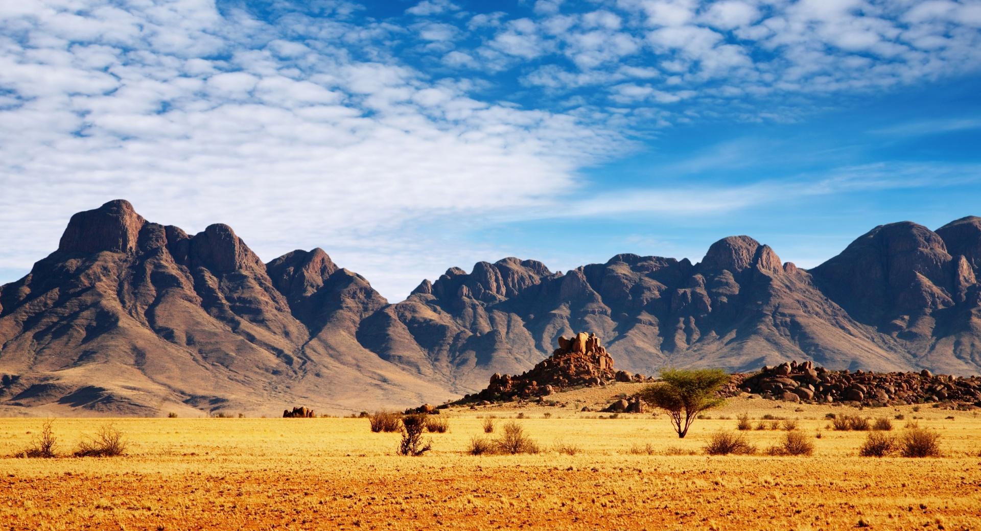 Desert Mountains at 640 x 1136 iPhone 5 size wallpapers HD quality
