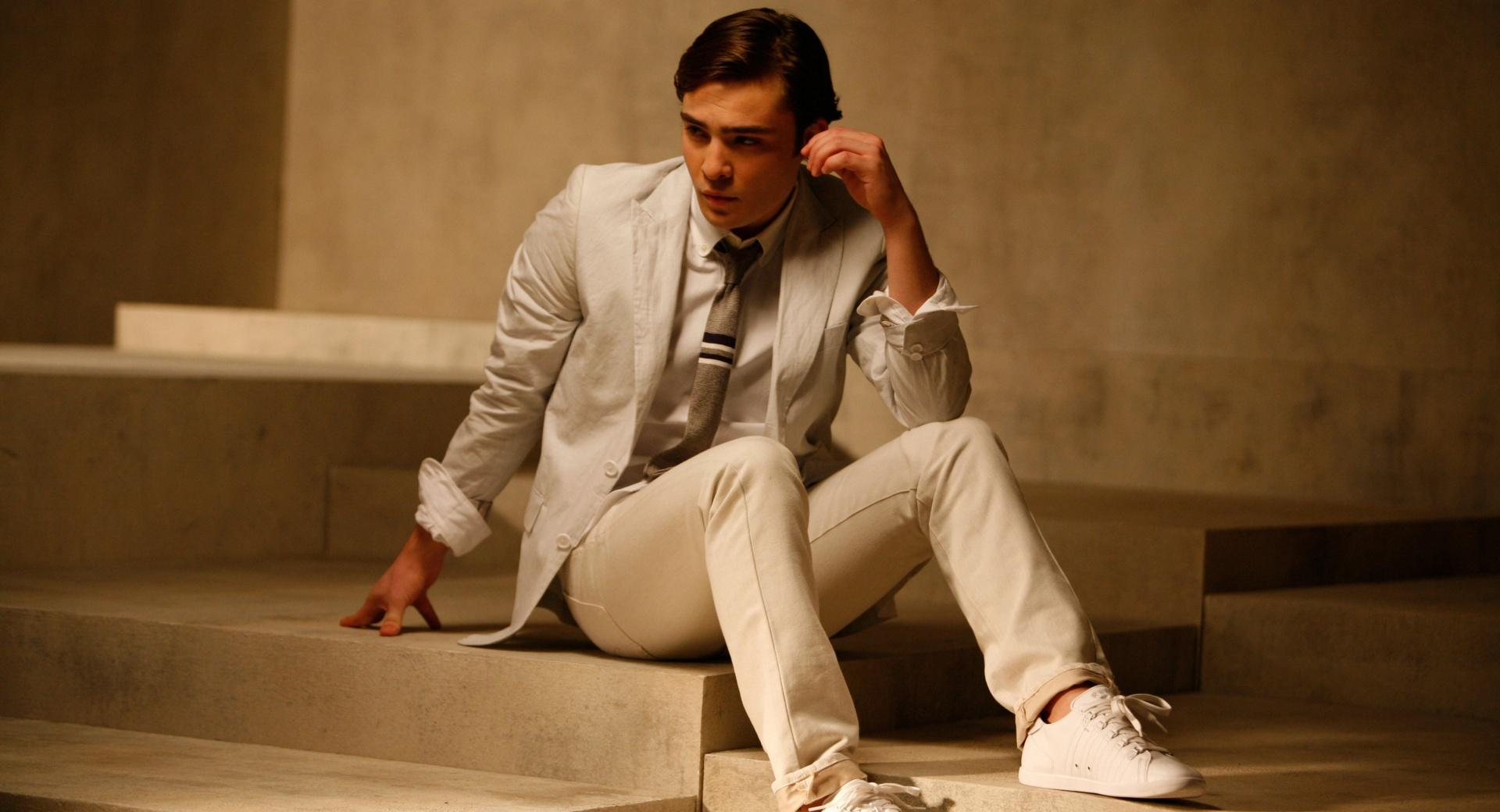 Ed Westwick at 640 x 1136 iPhone 5 size wallpapers HD quality