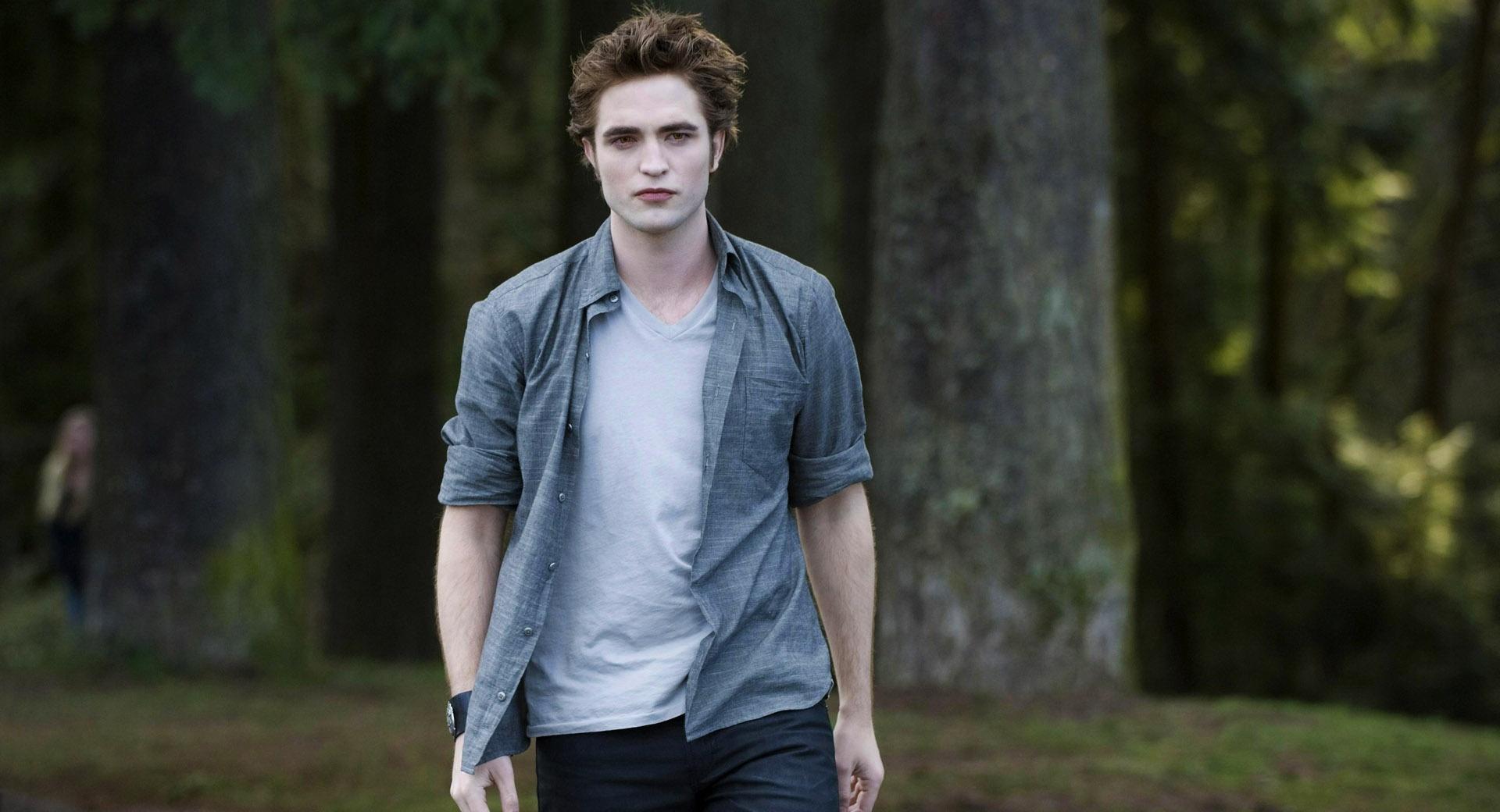 Edward Cullen Twilight at 1152 x 864 size wallpapers HD quality