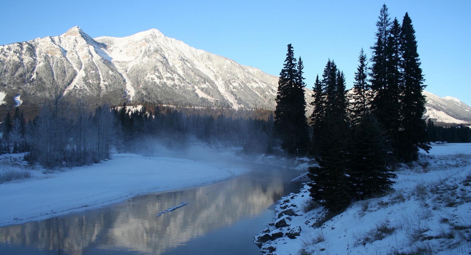 Fording River, Elkford, British Columbia, Canada at 640 x 1136 iPhone 5 size wallpapers HD quality